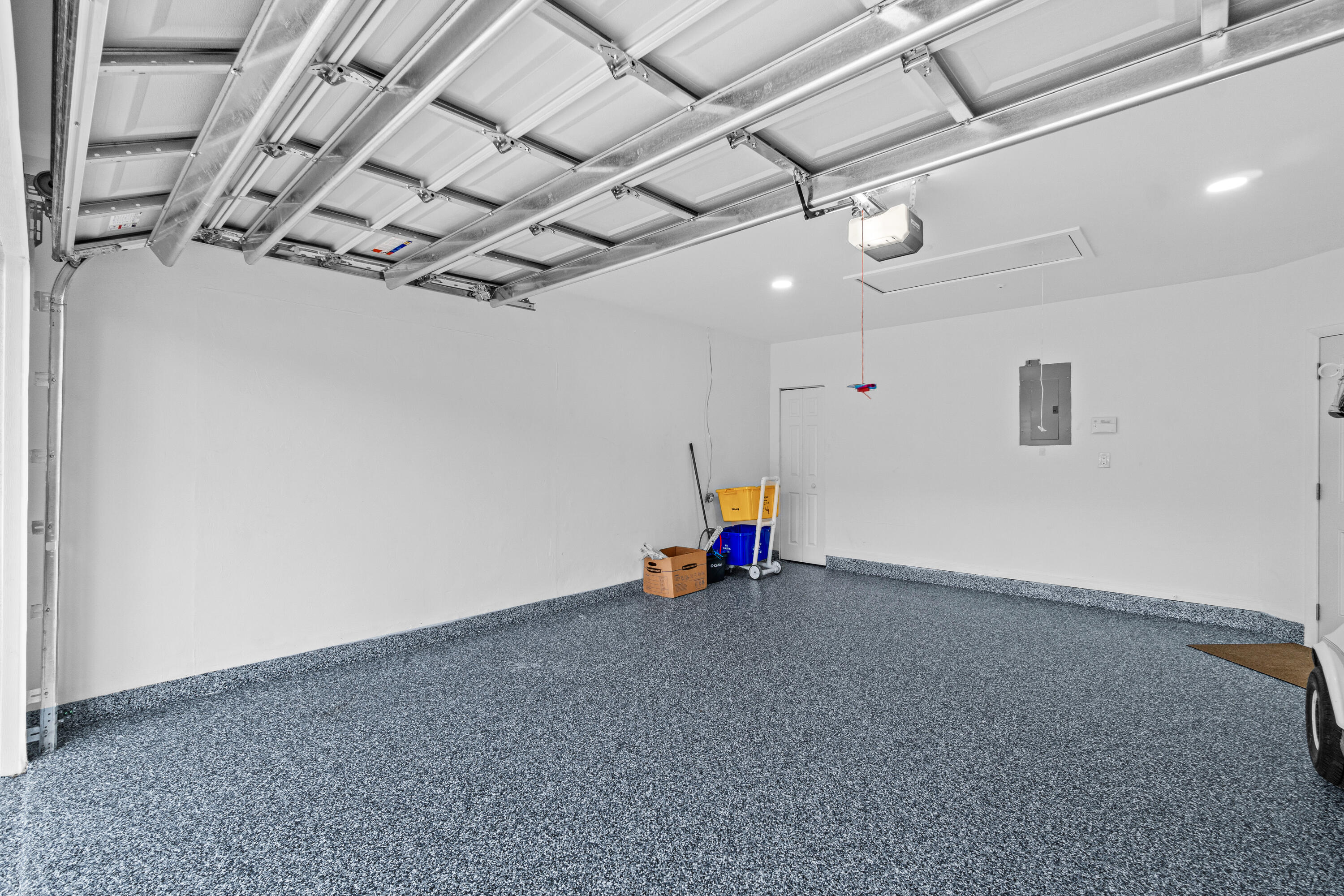 5097 Windsor Parke Drive