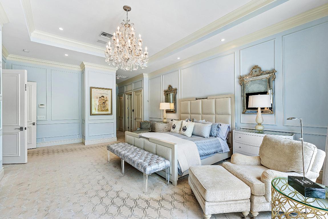 16283 Vintage Oaks Lane