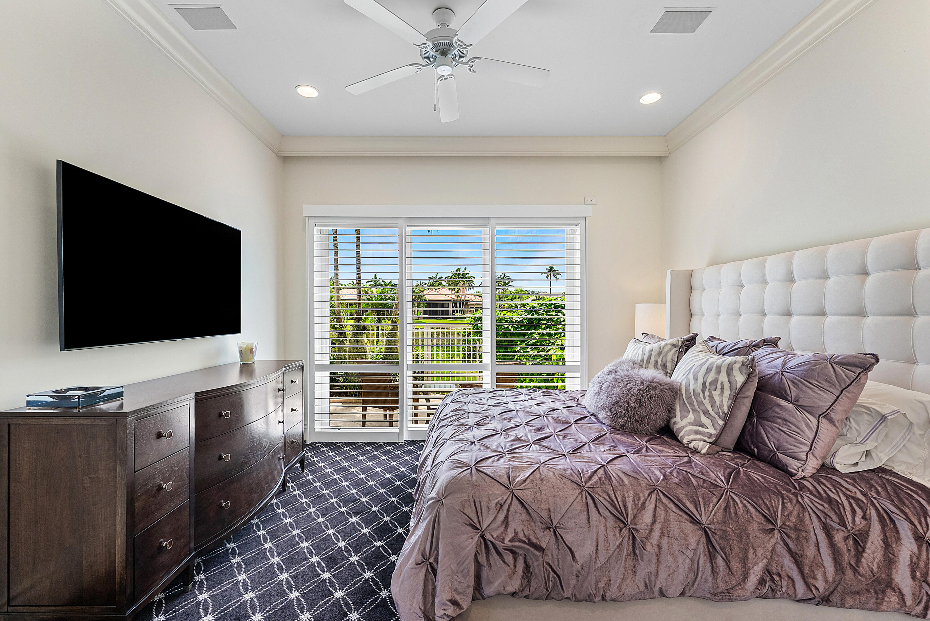 16283 Vintage Oaks Lane