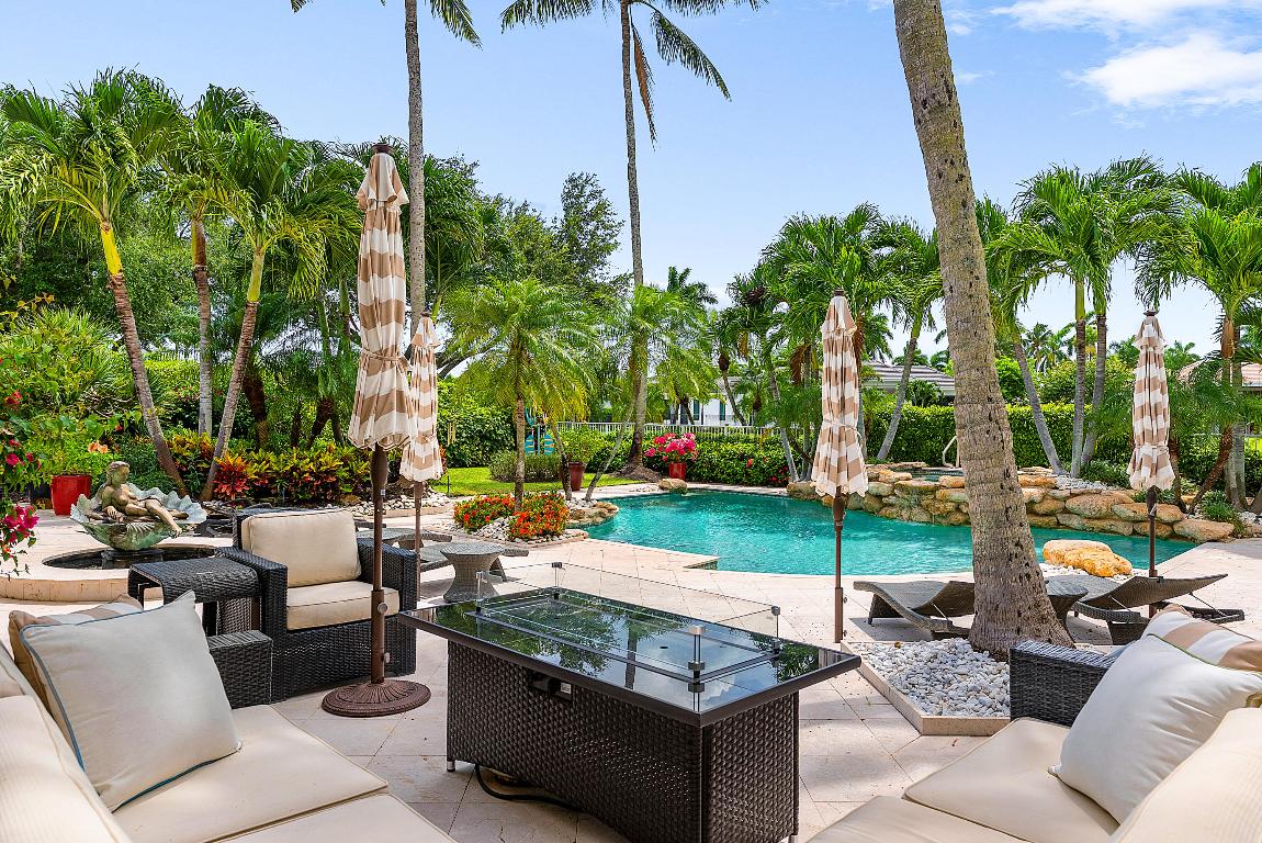 16283 Vintage Oaks Lane