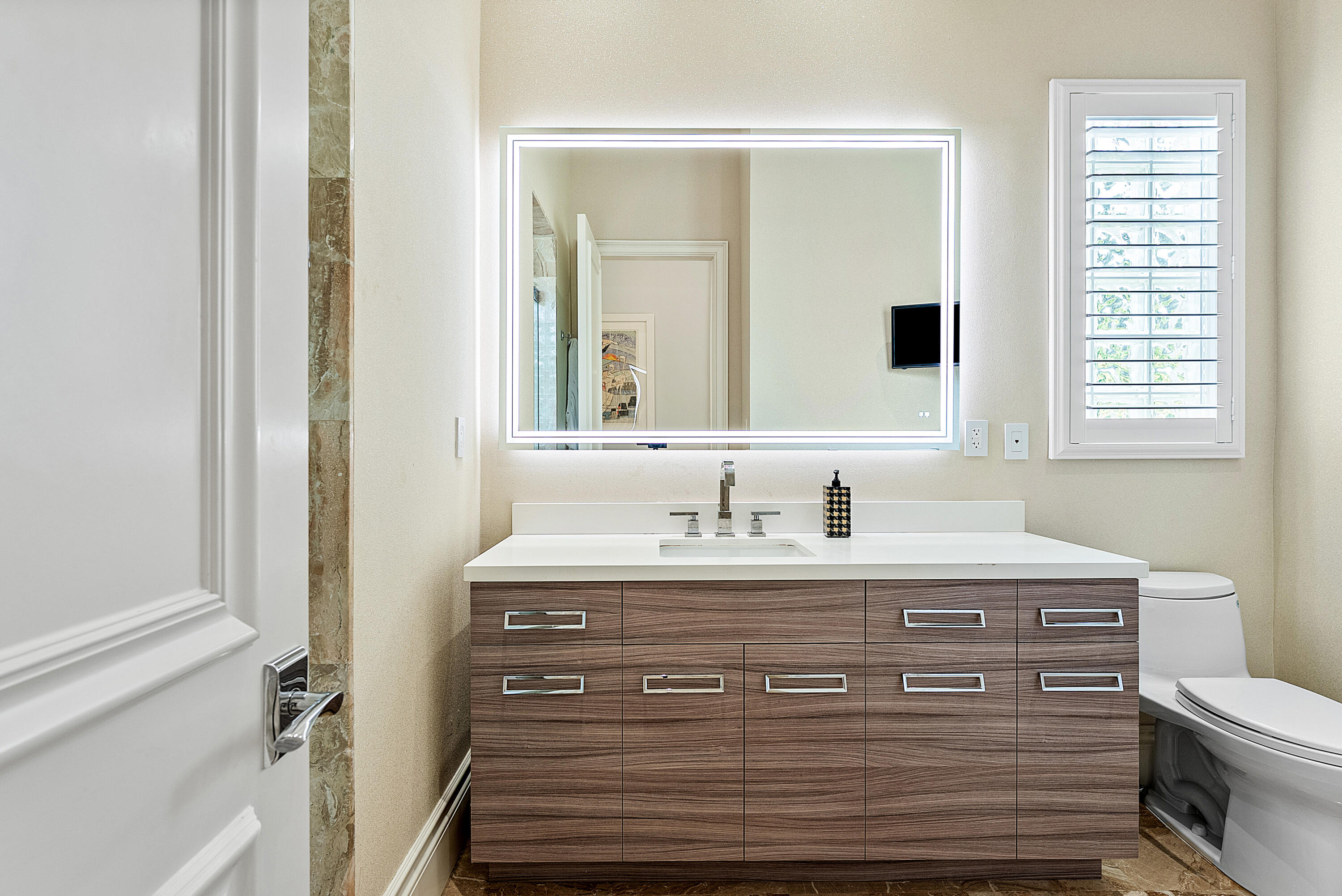 16283 Vintage Oaks Lane