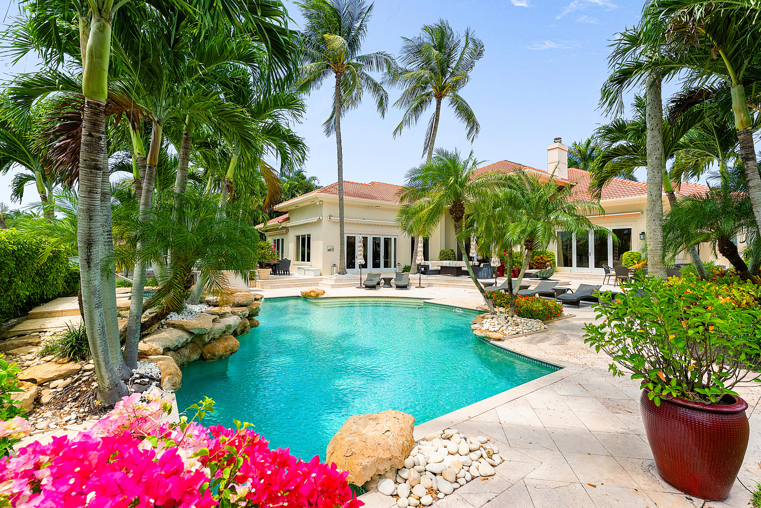 16283 Vintage Oaks Lane