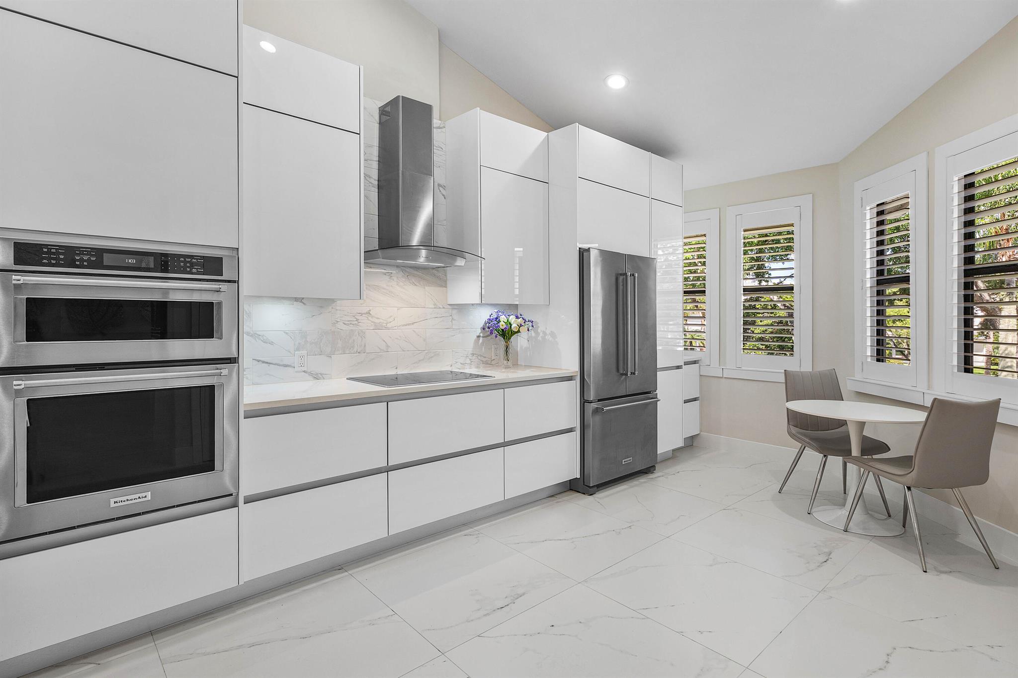 17652 Ashbourne Way B