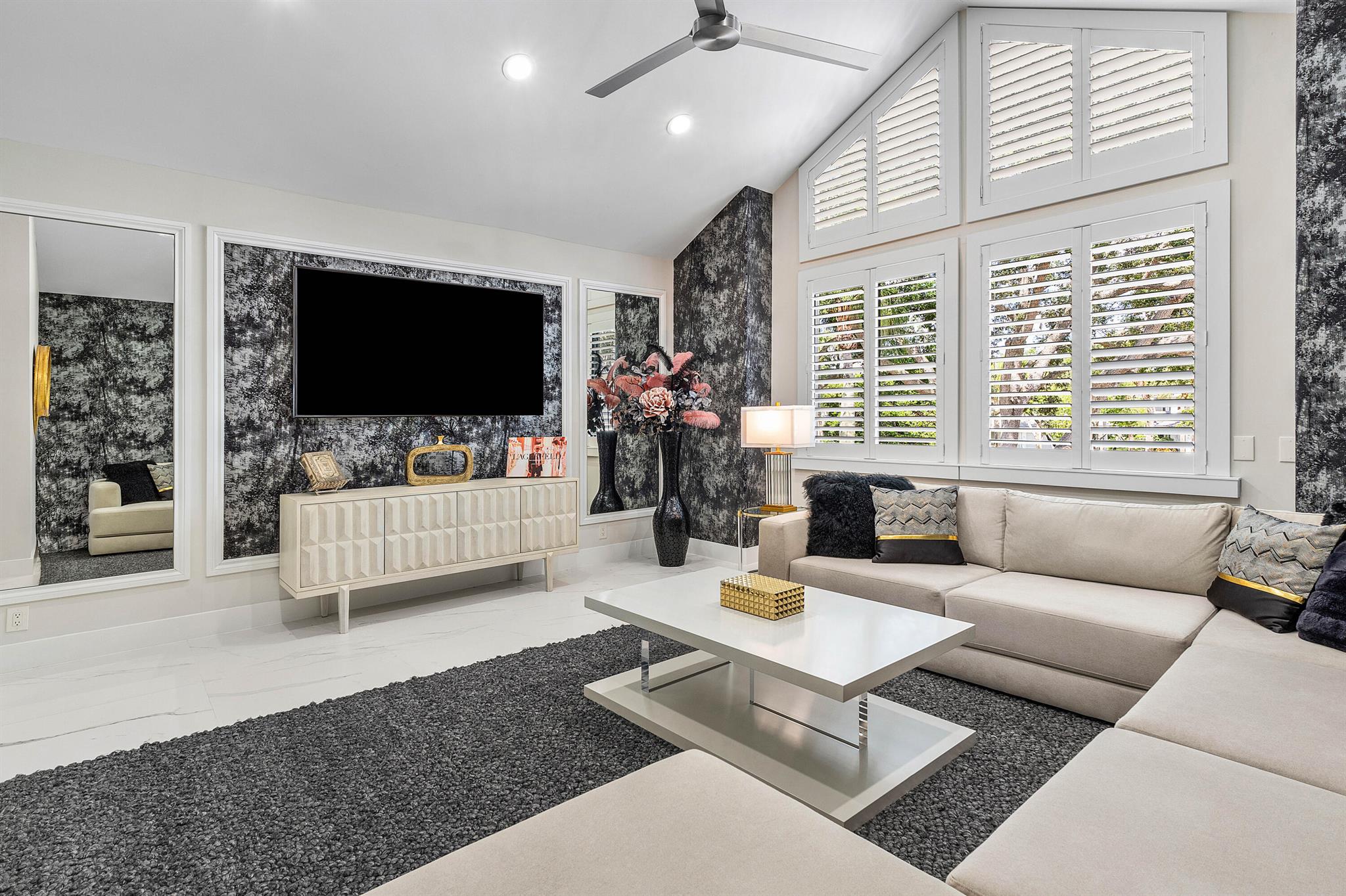 17652 Ashbourne Way B