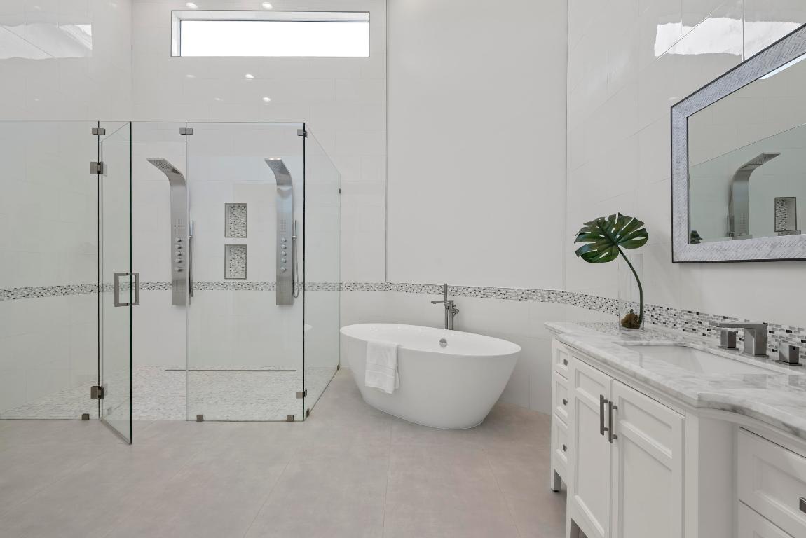 17371 Bridleway Trail