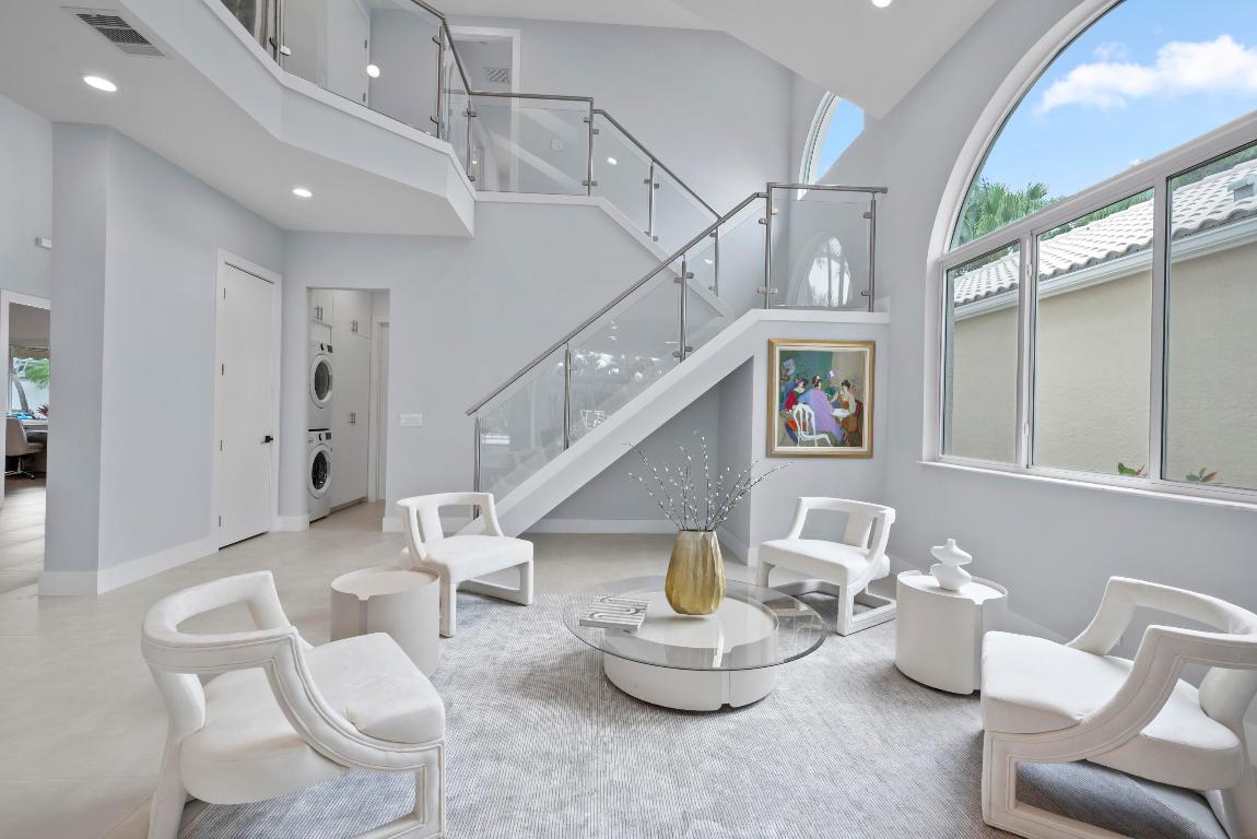 17371 Bridleway Trail