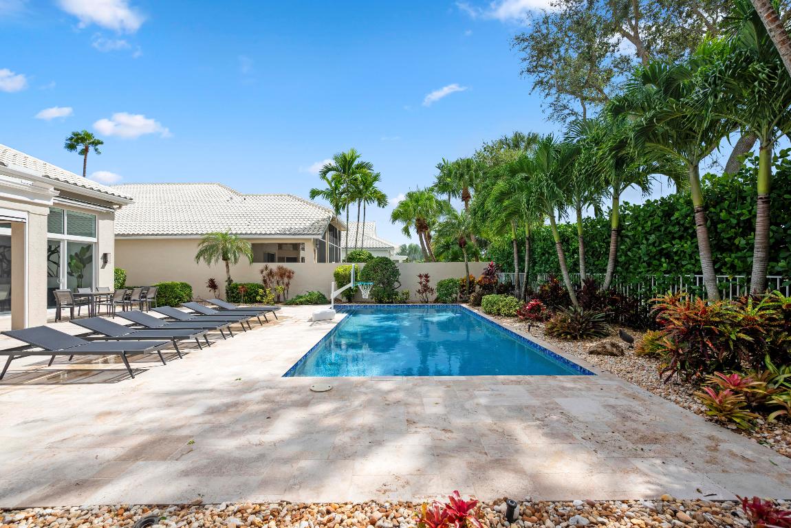 17371 Bridleway Trail