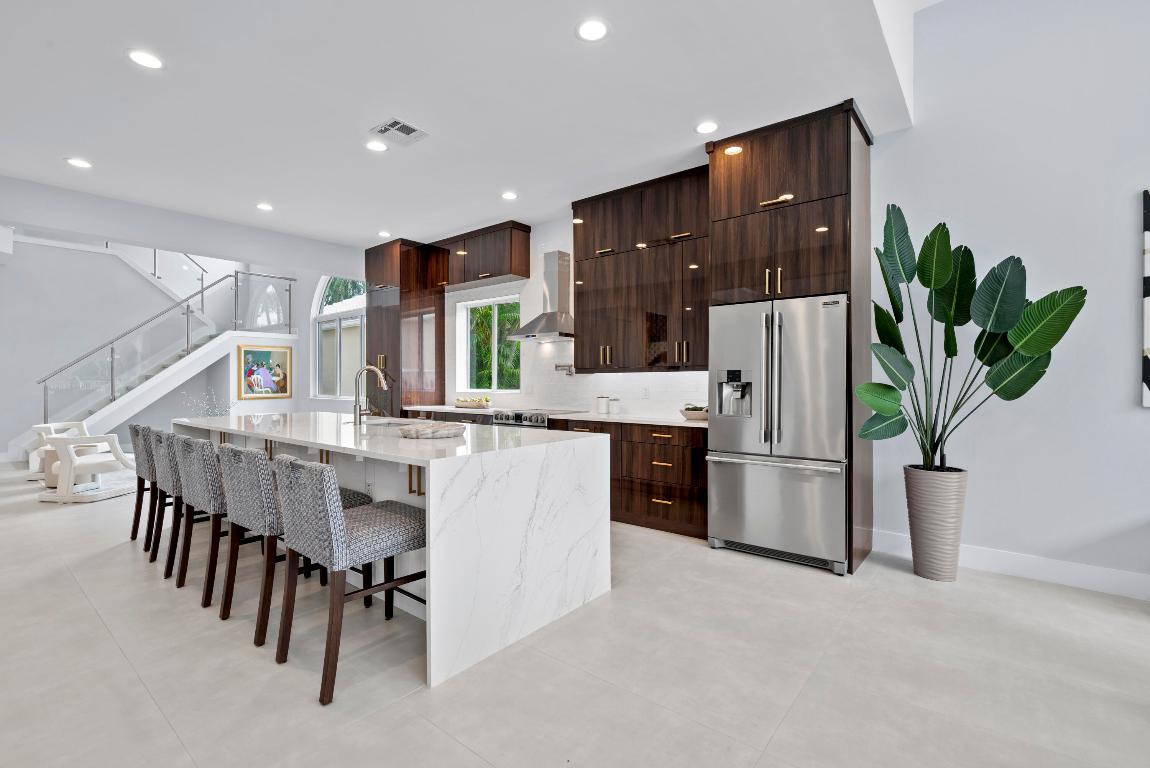 17371 Bridleway Trail