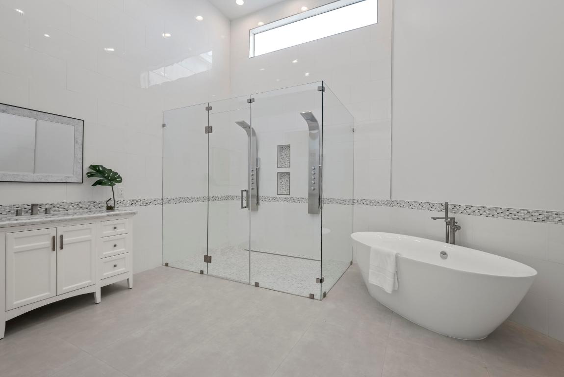 17371 Bridleway Trail