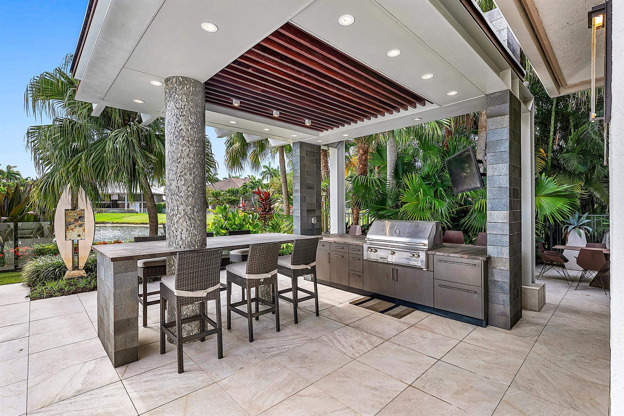 16671 Meadow Creek Circle