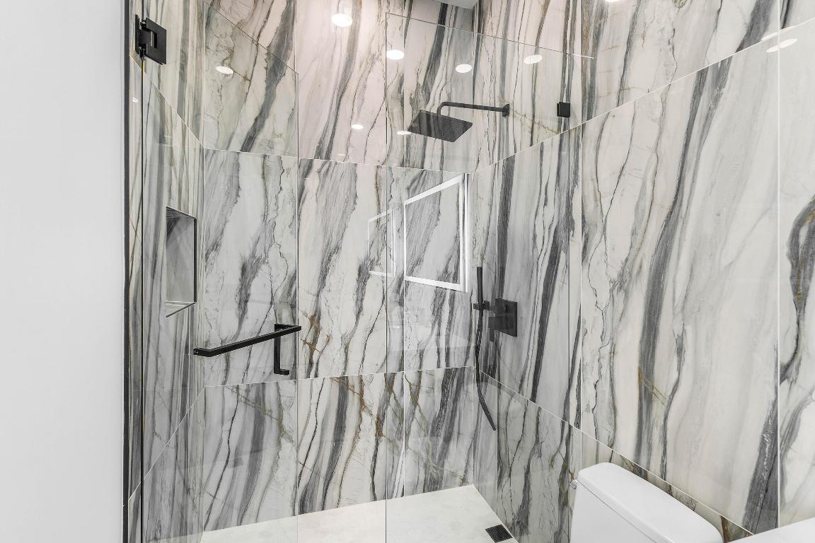 5100 Lake Catalina Drive D