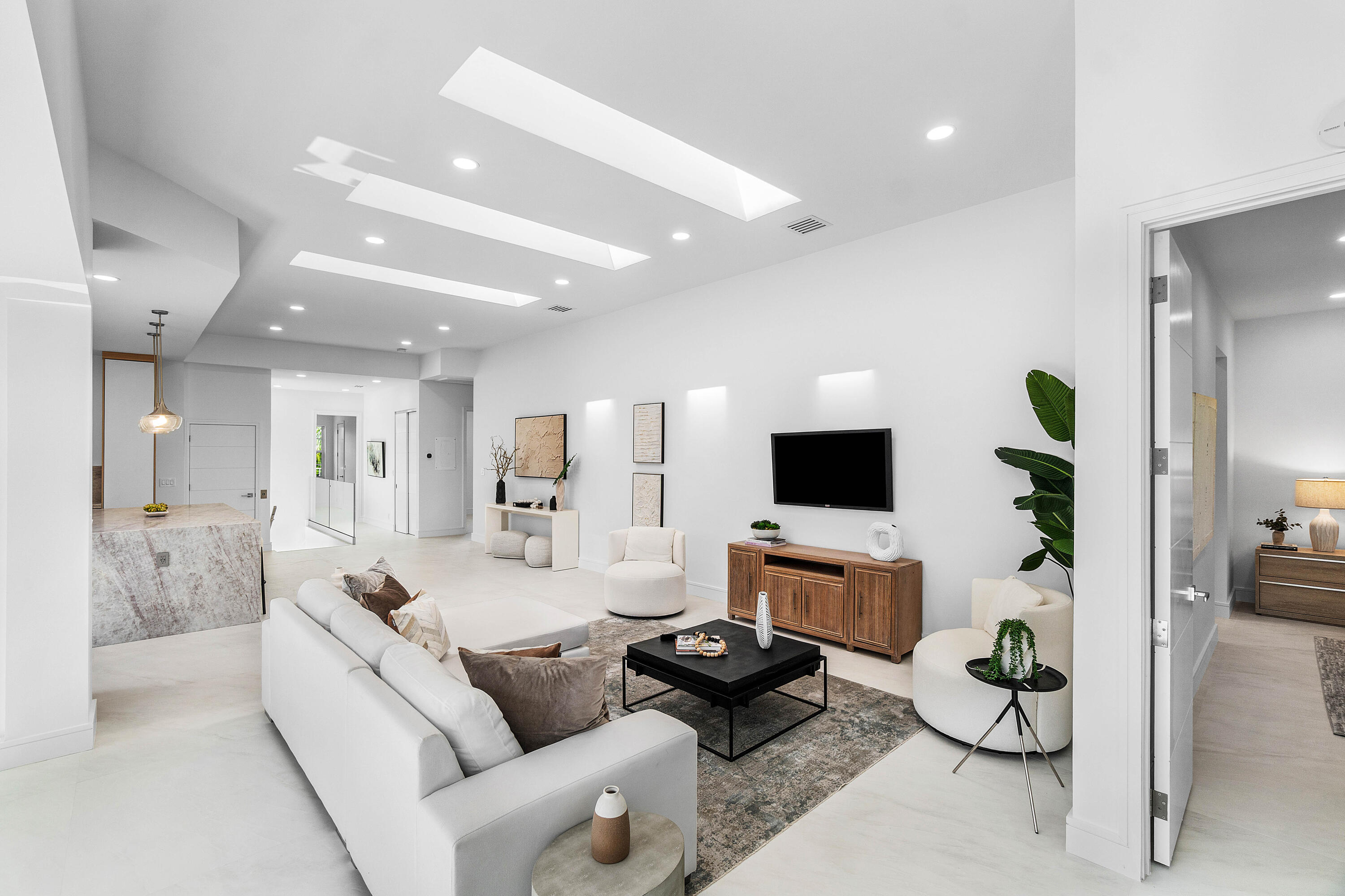 5100 Lake Catalina Drive D