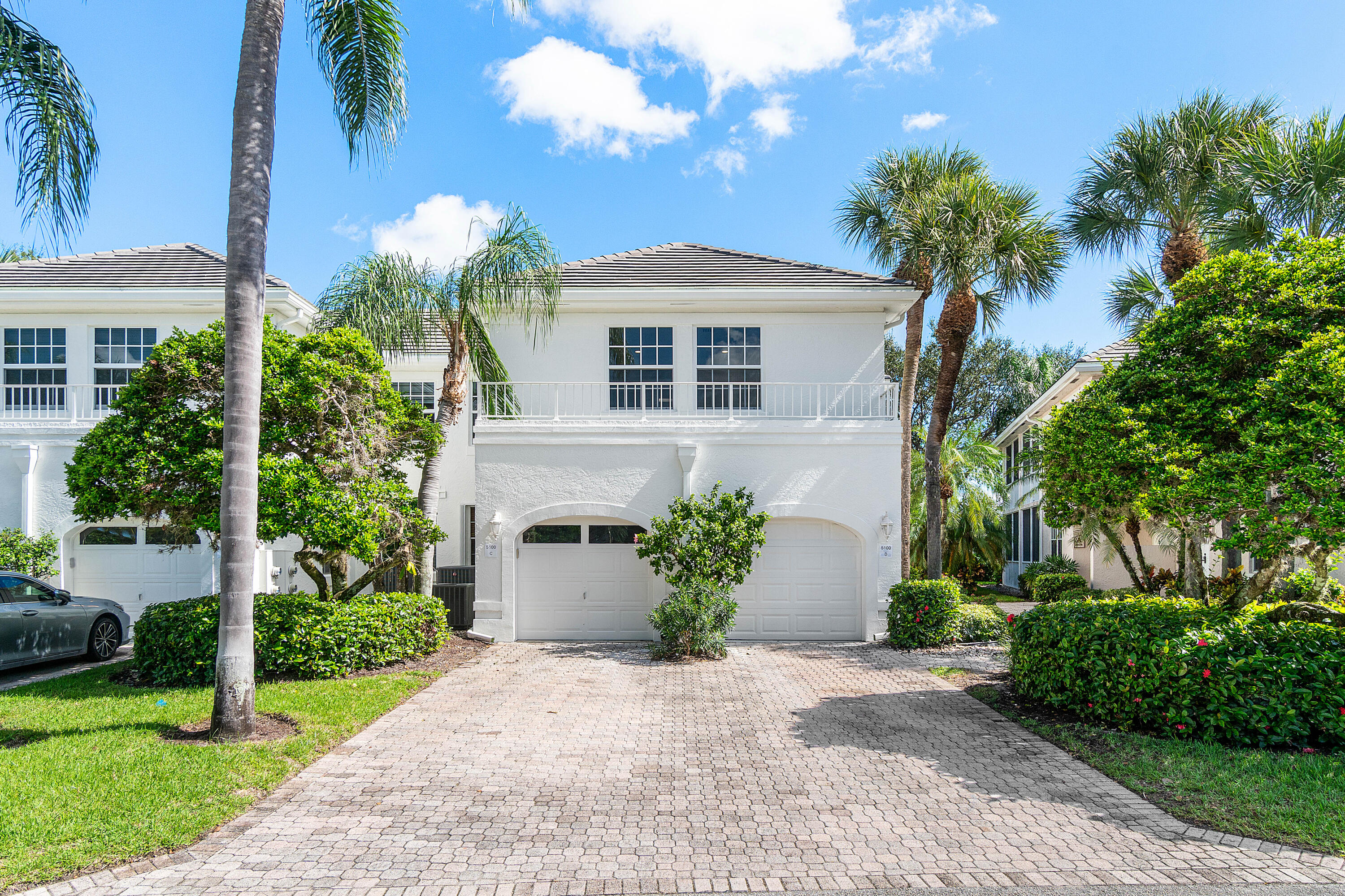 5100 Lake Catalina Drive D