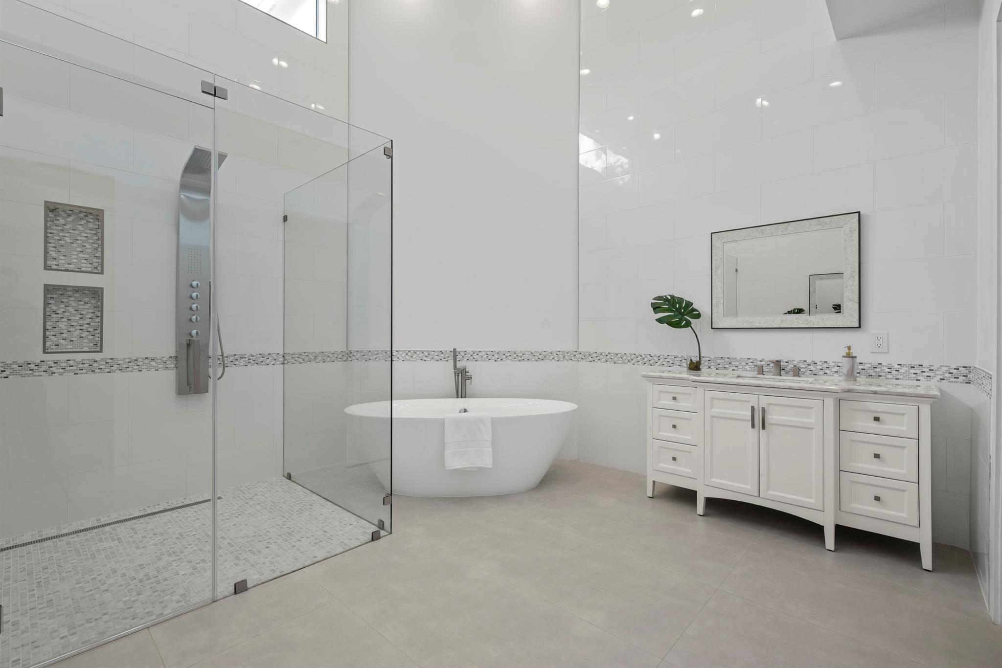 17371 Bridleway Trail