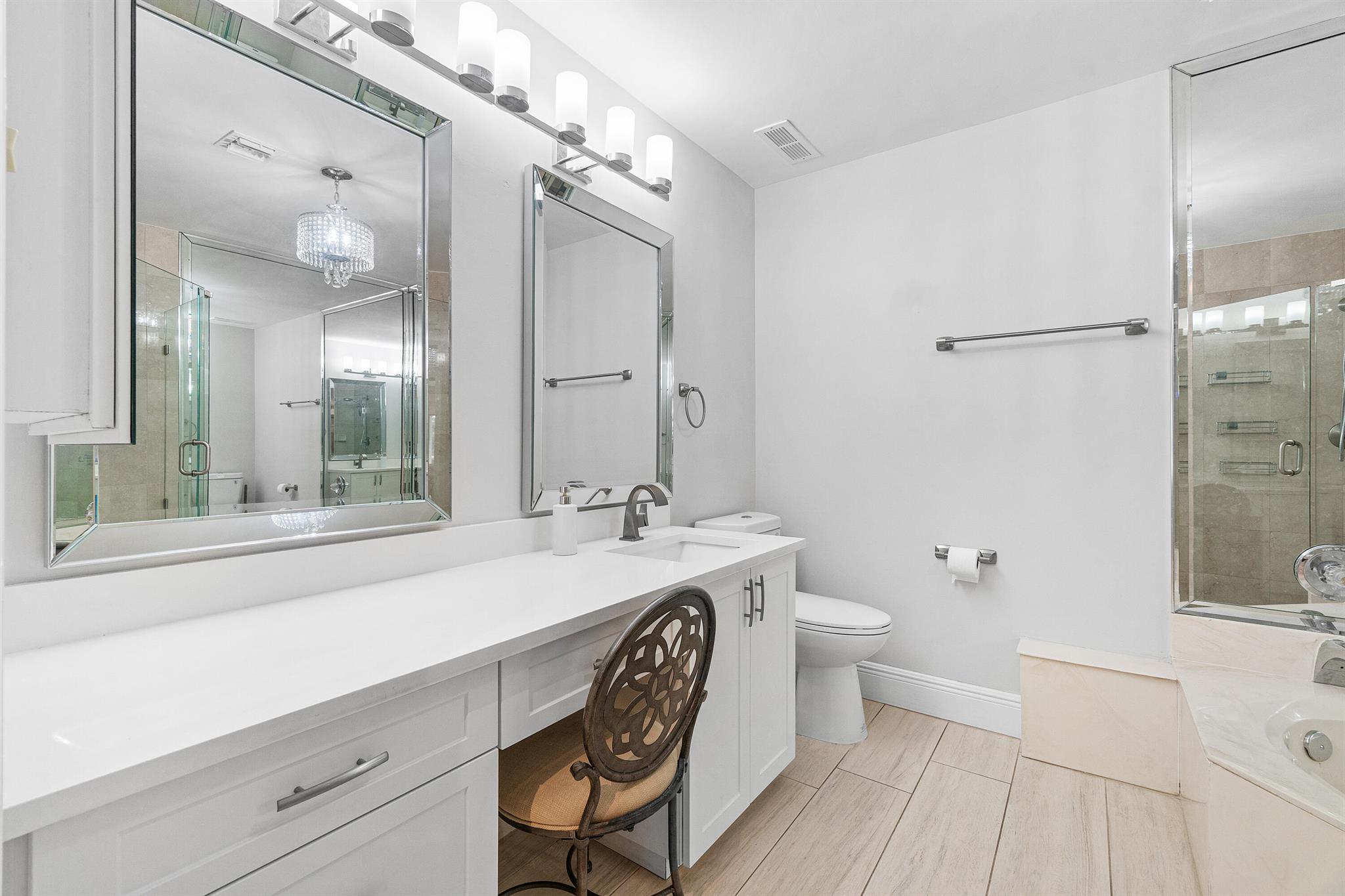 5166 Lake Catalina Drive C