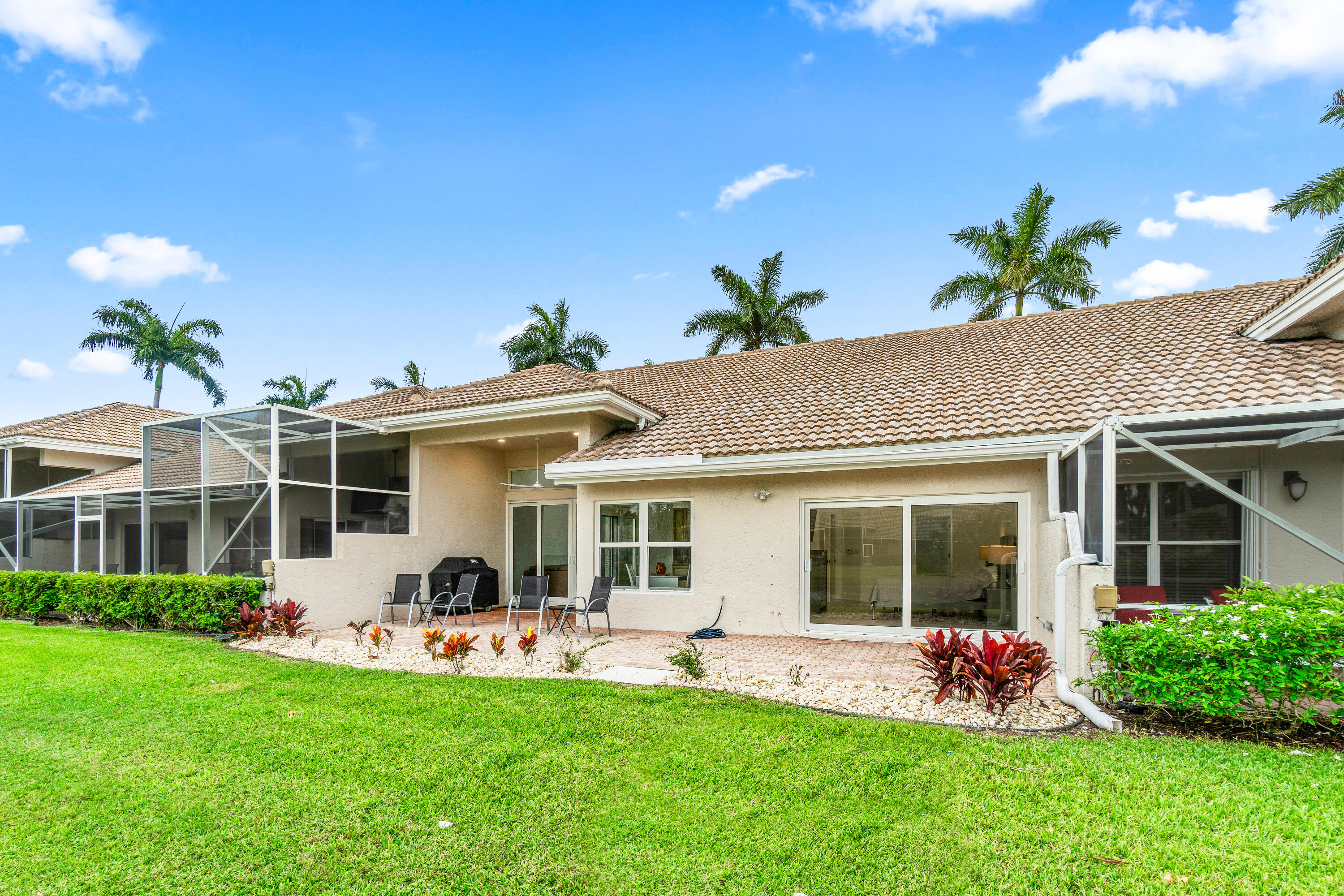 5097 Windsor Parke Drive