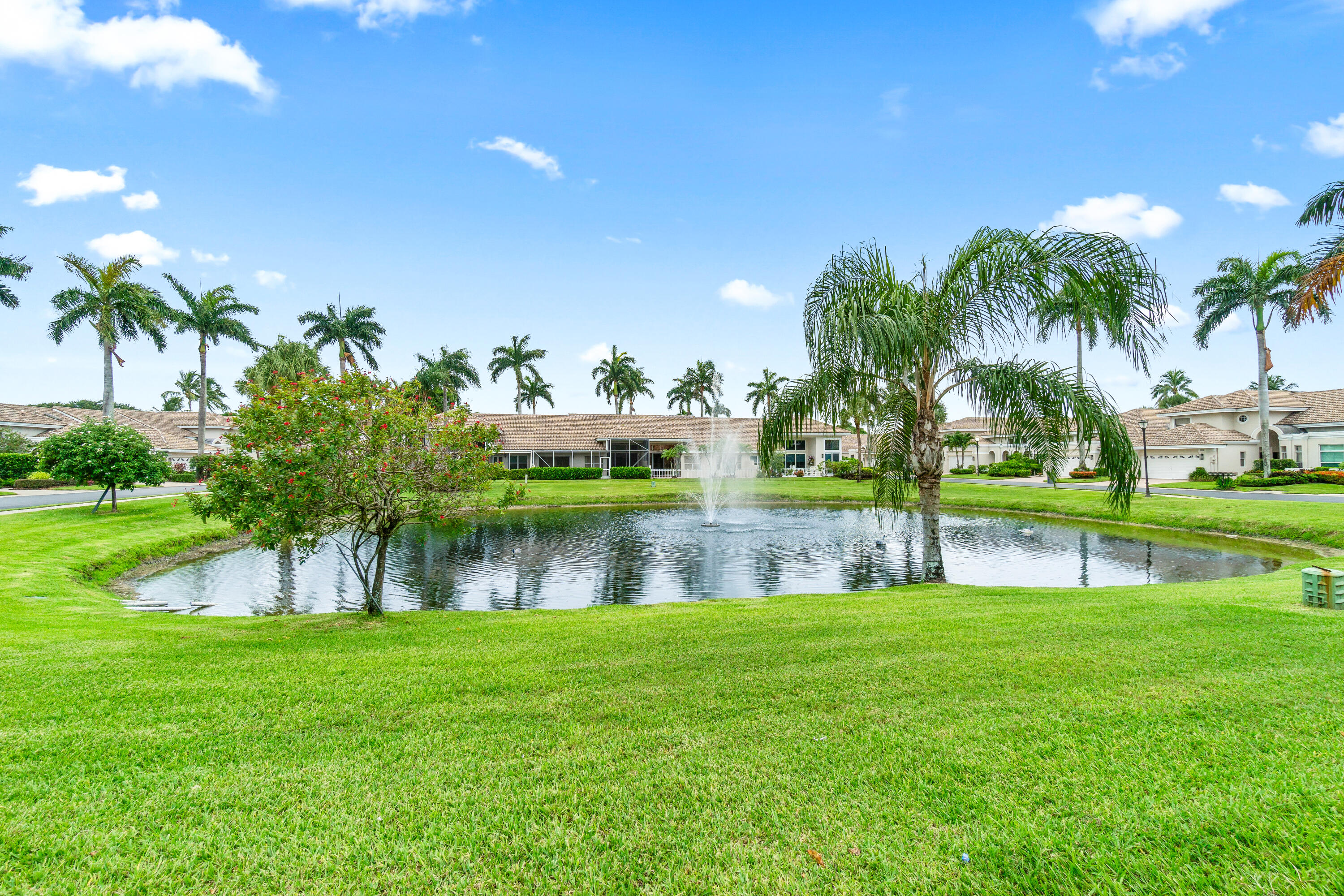 5097 Windsor Parke Drive