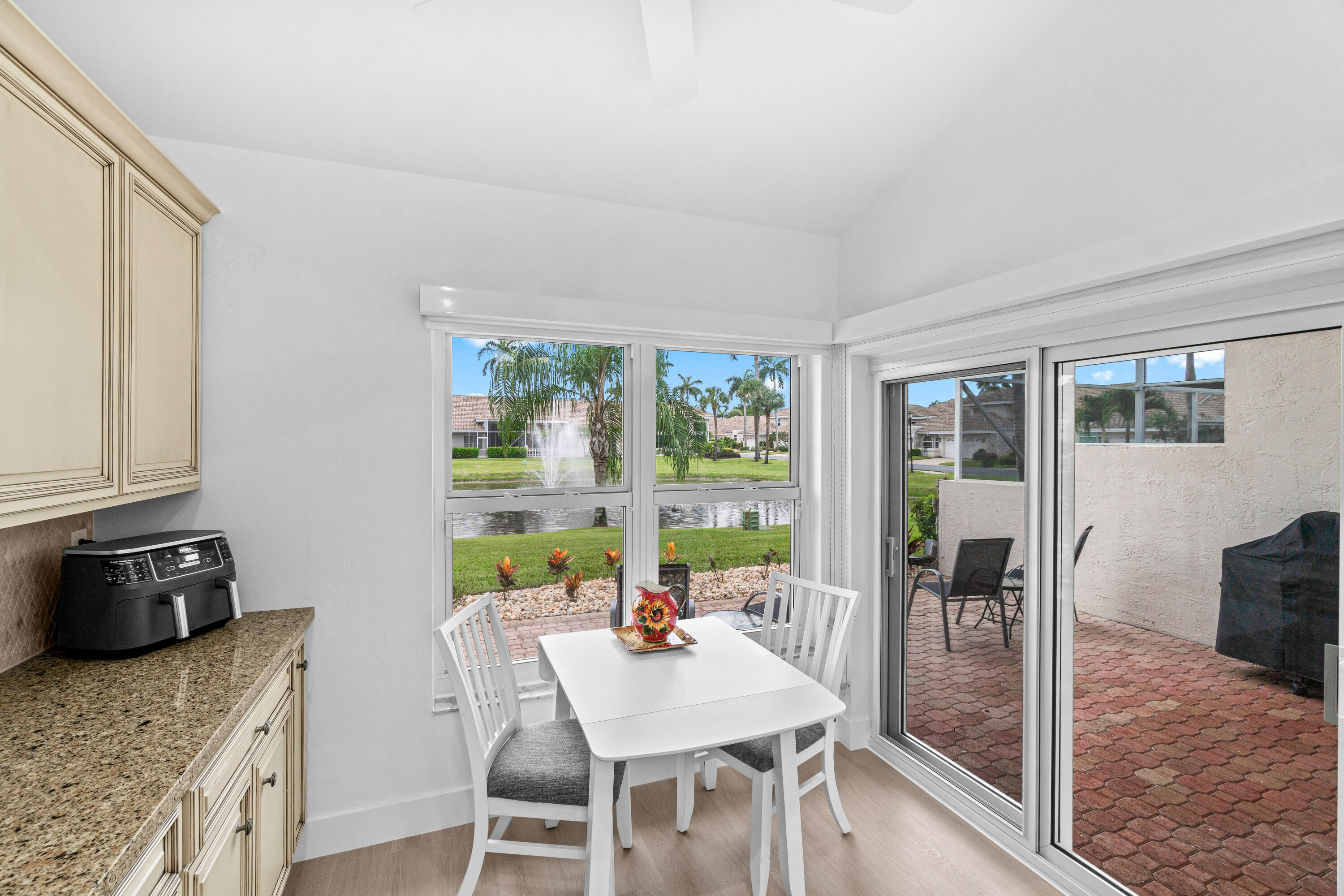 5097 Windsor Parke Drive