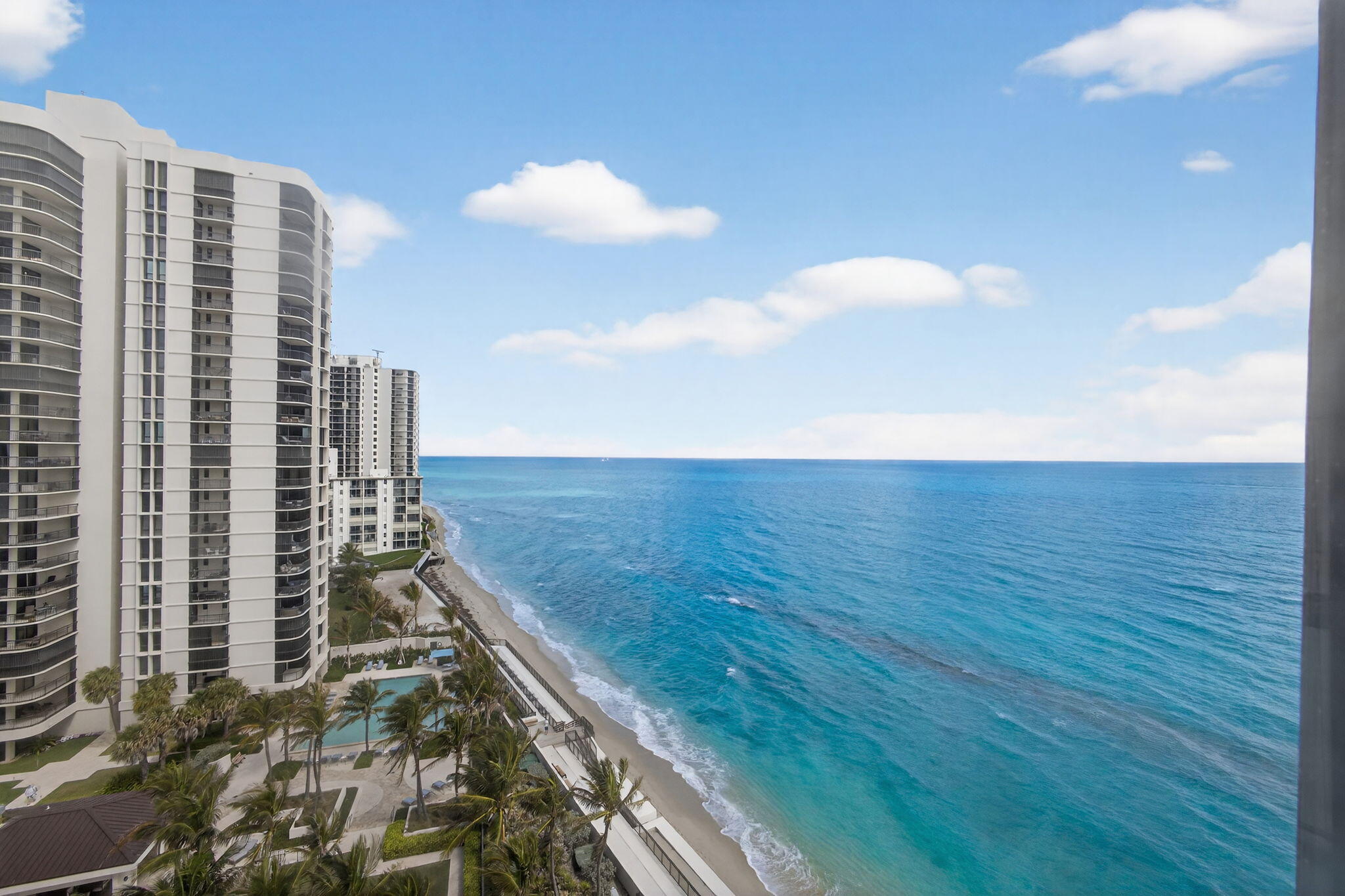 5380 N Ocean Drive 12e