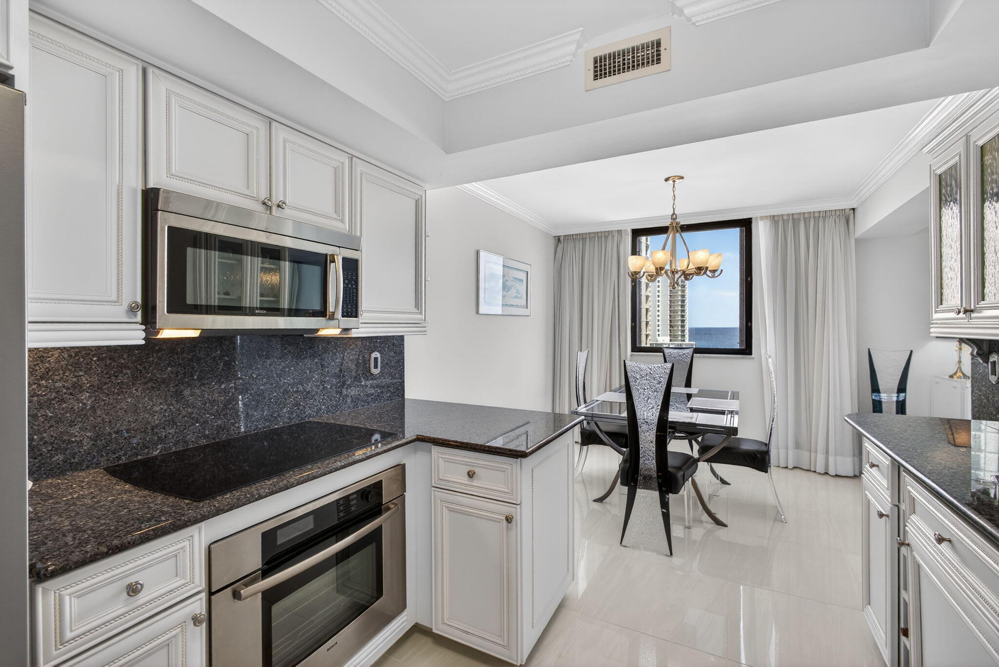 5380 N Ocean Drive 12e
