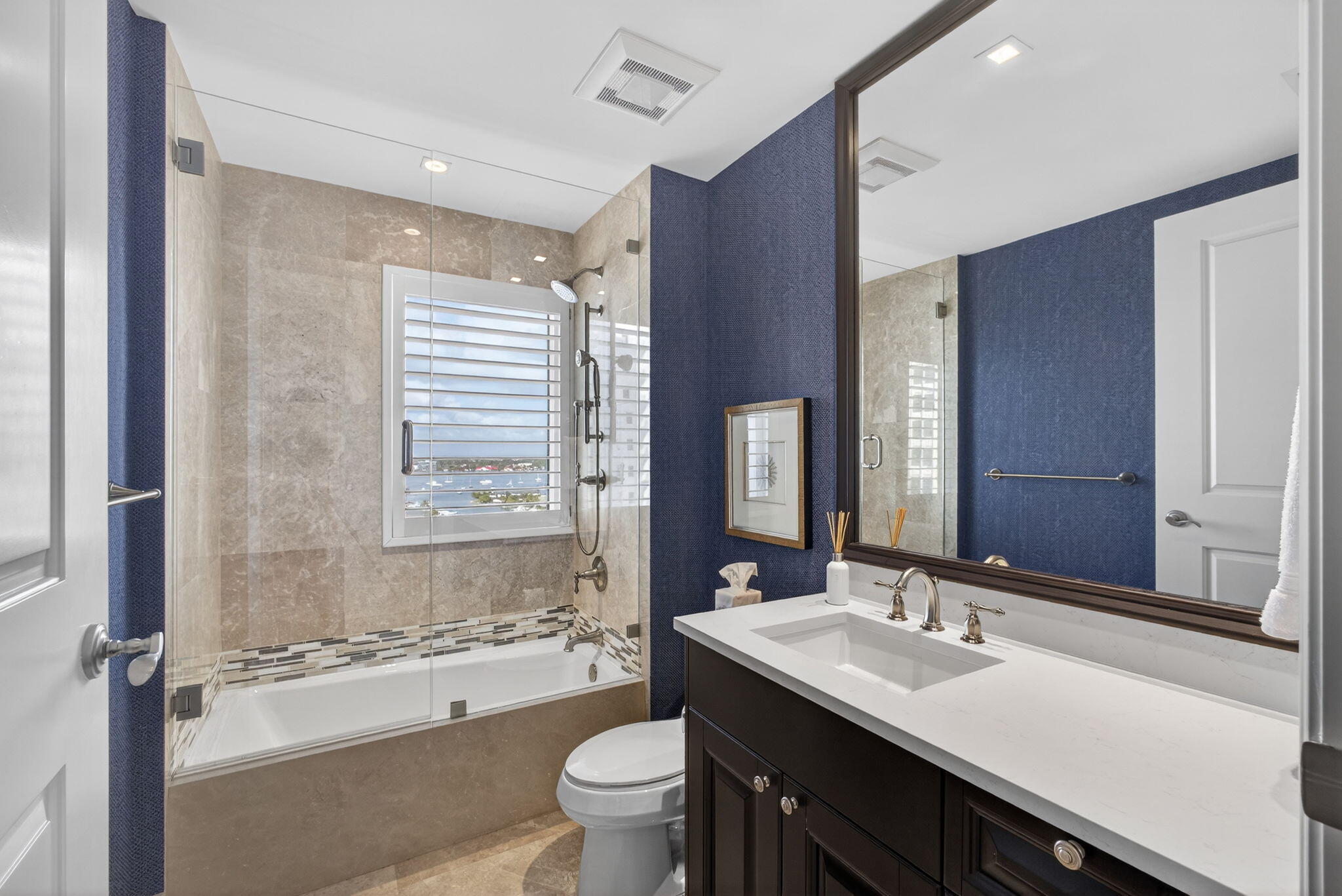 2700 N Ocean Drive 1401a