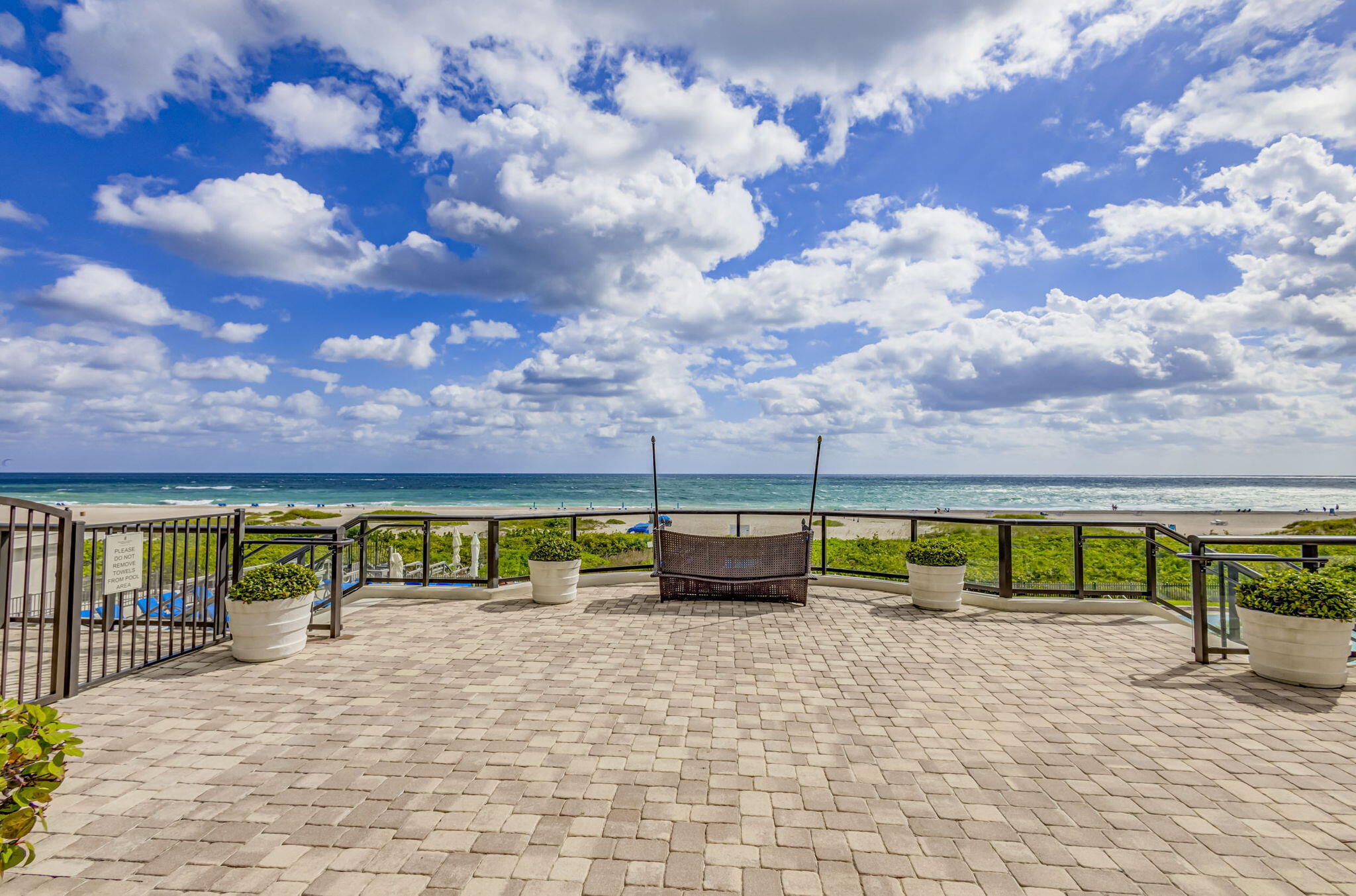 2700 N Ocean Drive 1401a