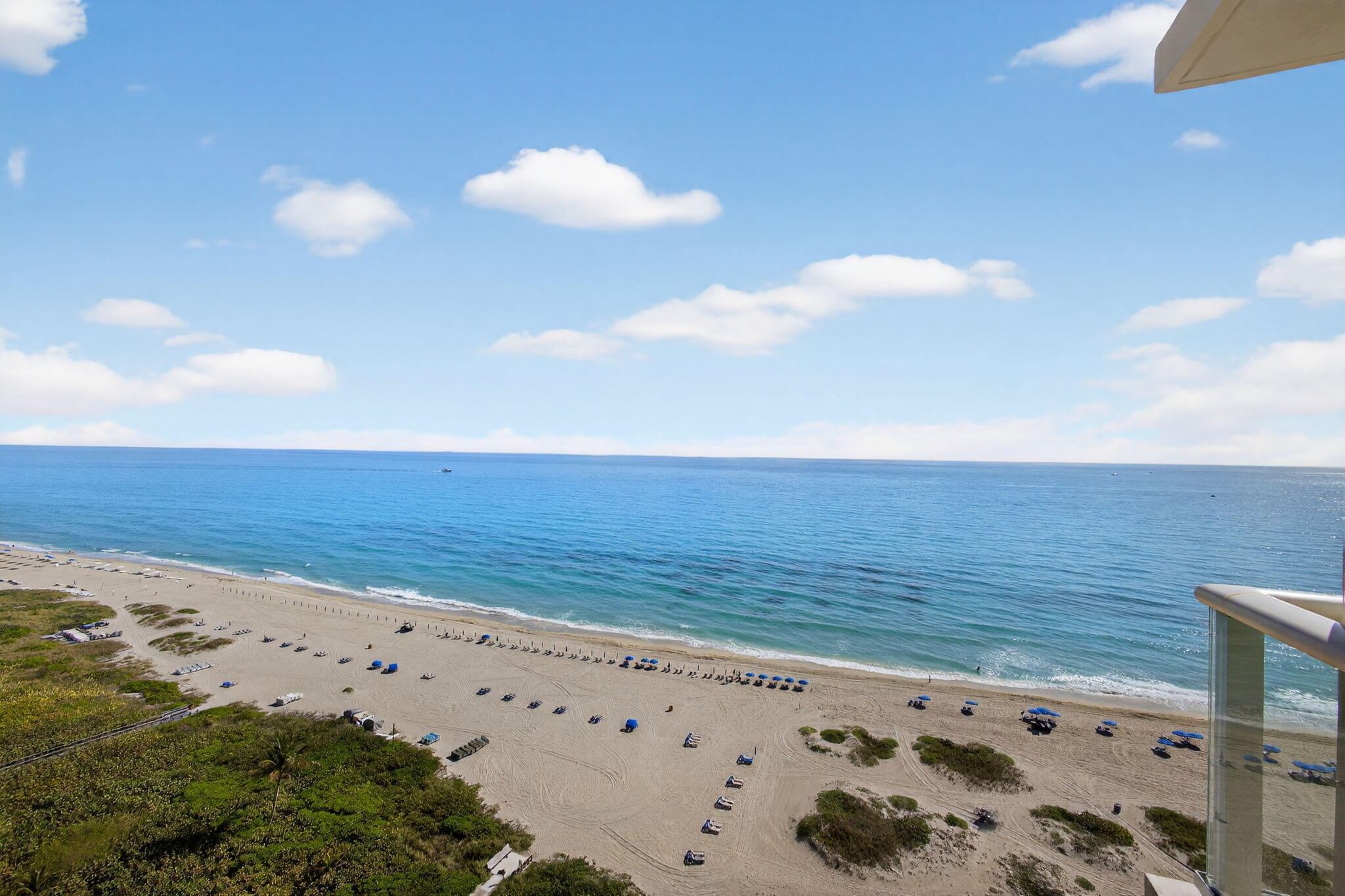 2700 N Ocean Drive 1401a