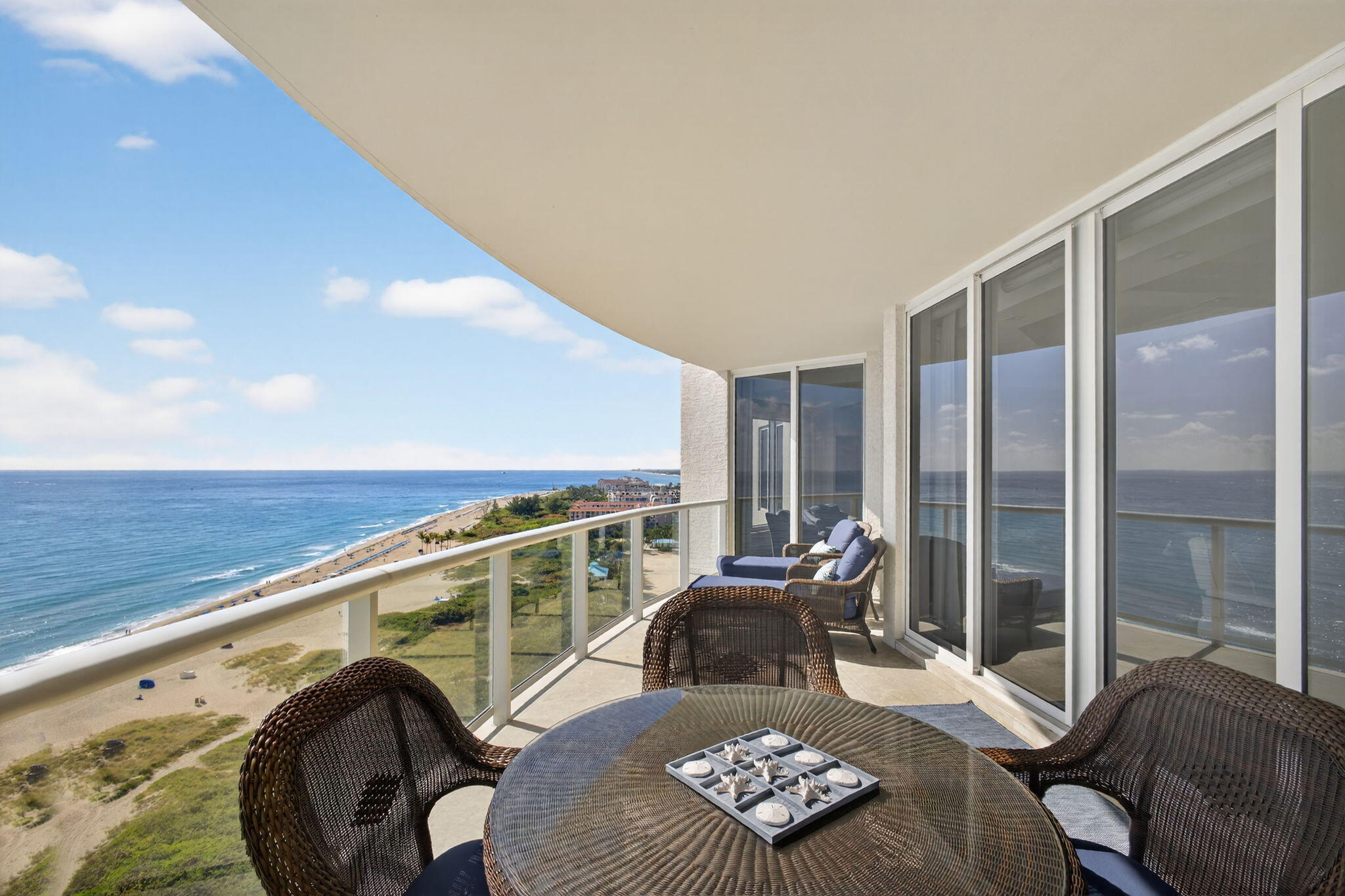 2700 N Ocean Drive 1401a