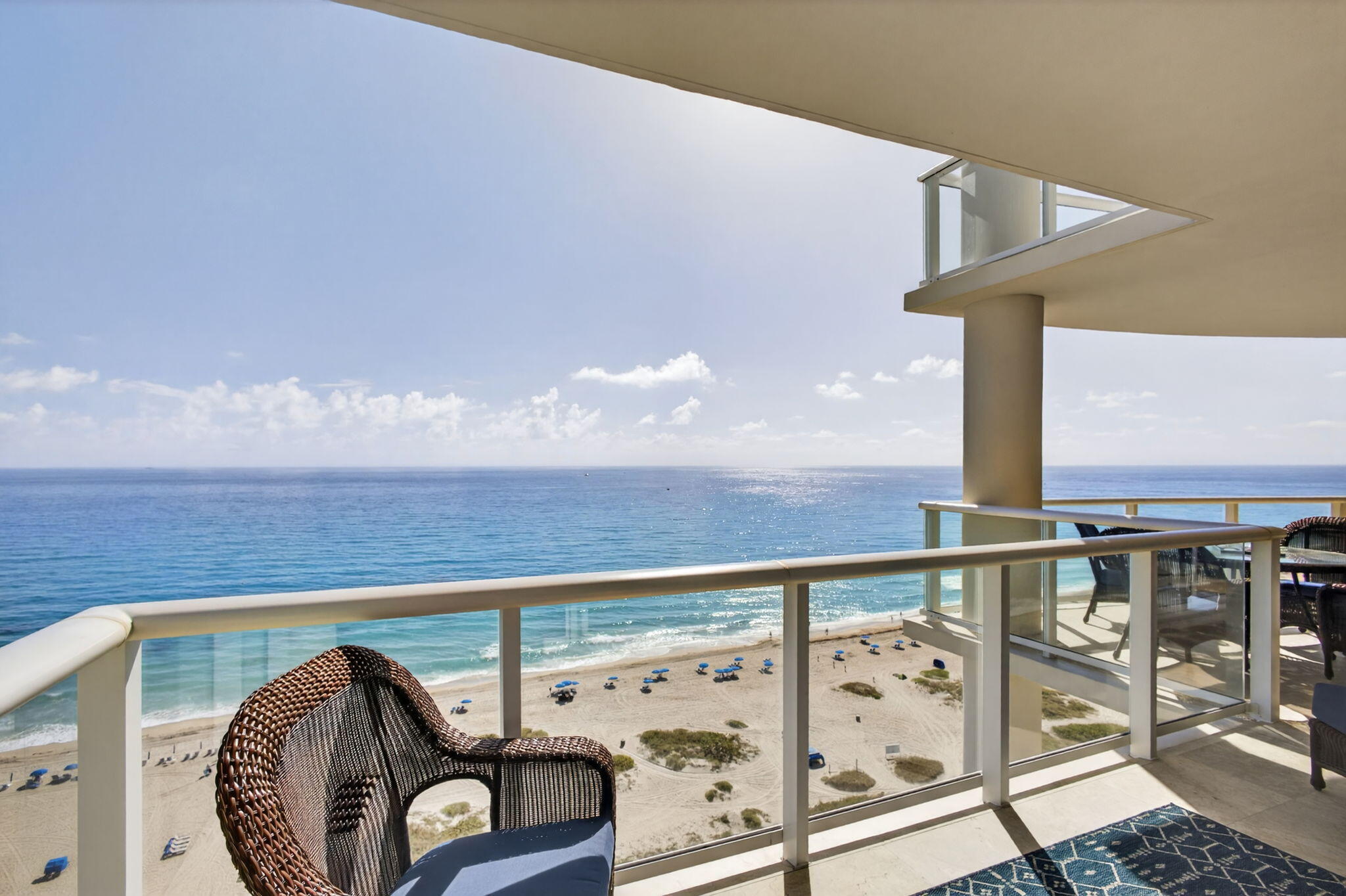 2700 N Ocean Drive 1401a