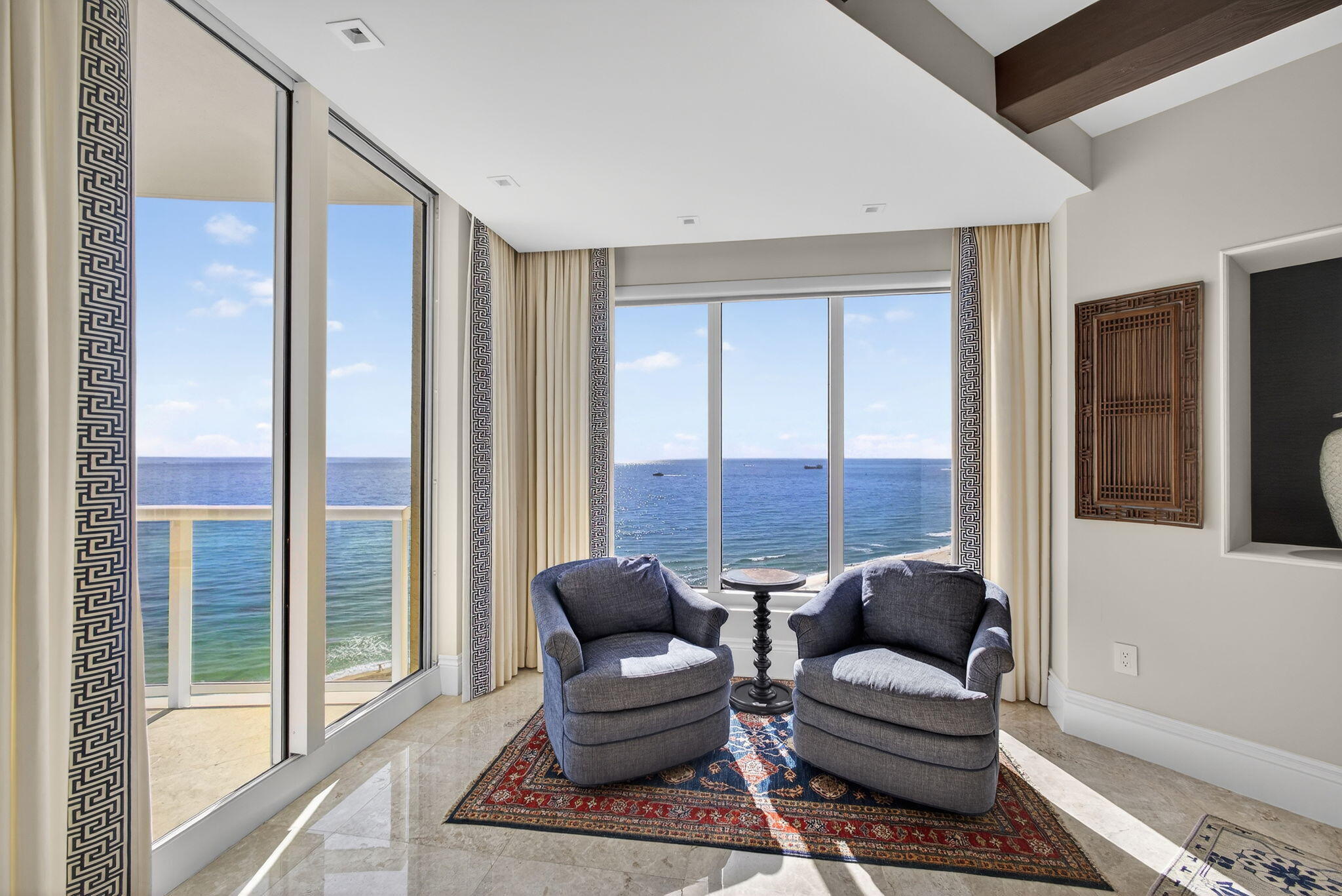 2700 N Ocean Drive 1401a