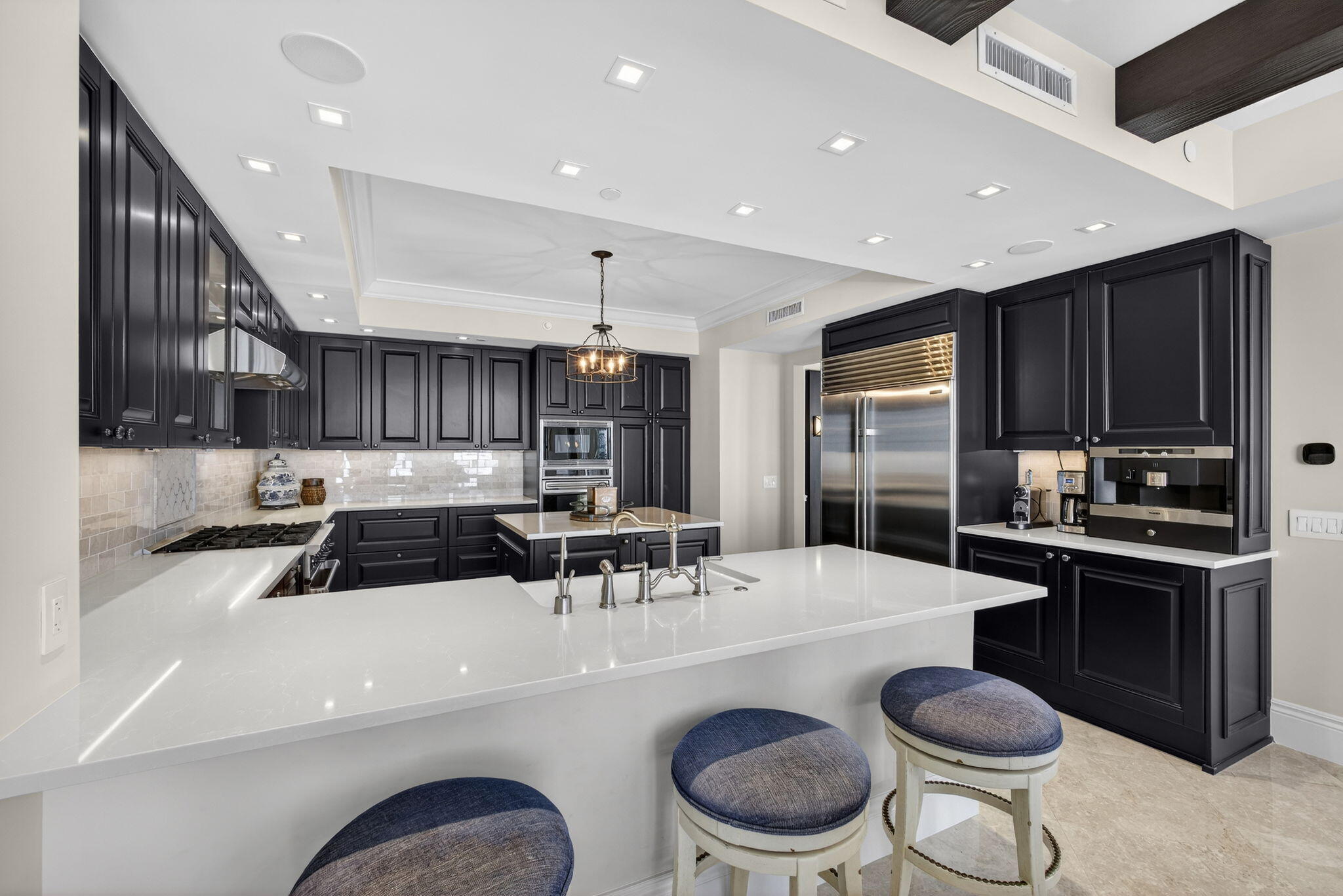 2700 N Ocean Drive 1401a