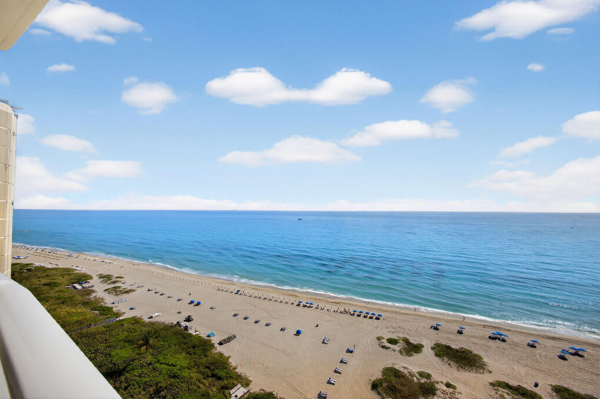 2700 N Ocean Drive 1401a