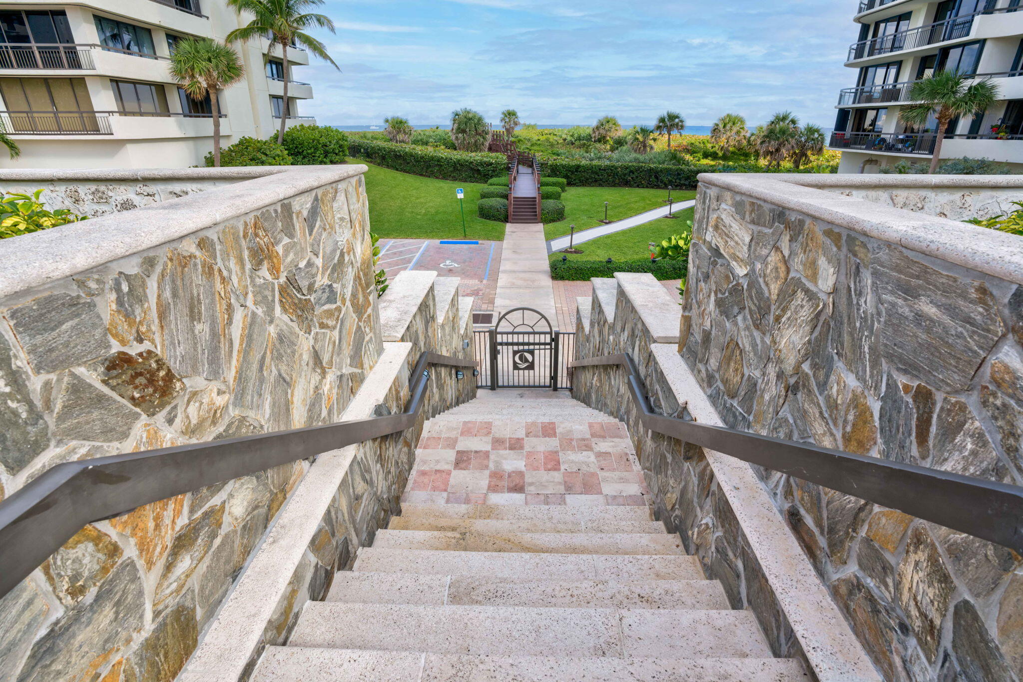 4100 N Ocean Drive 1201