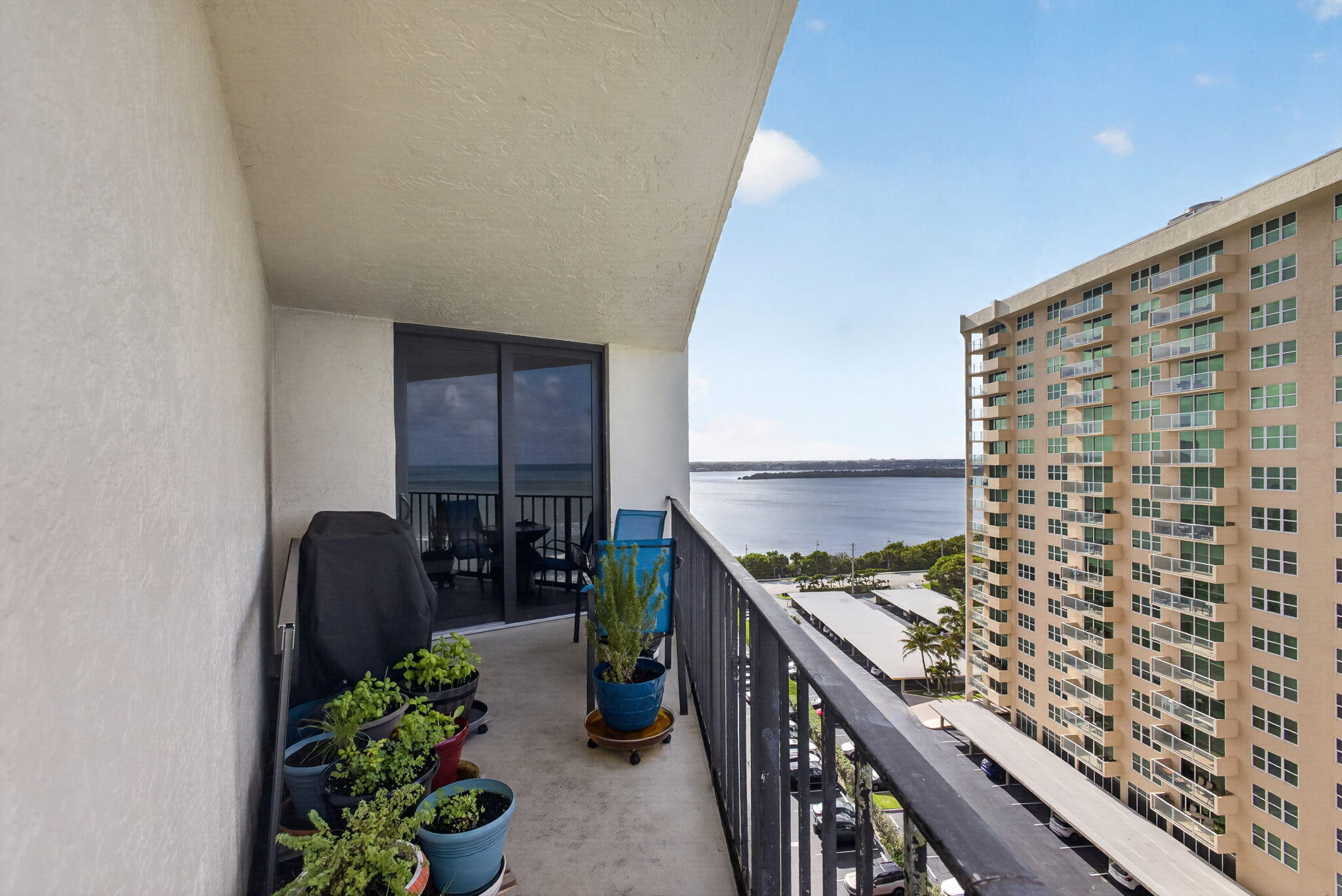 5420 N Ocean Drive 1201