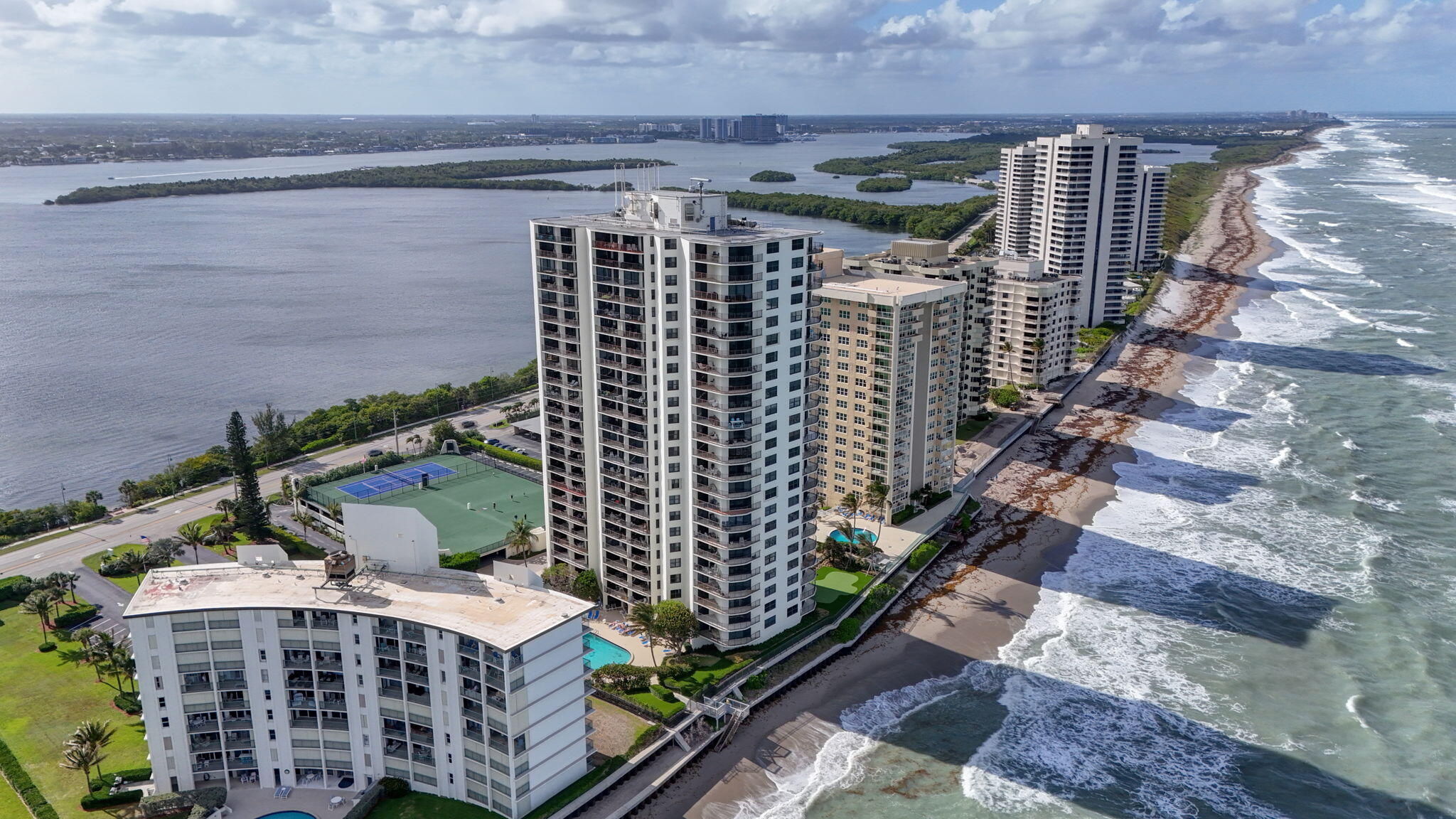 5420 N Ocean Drive 1201