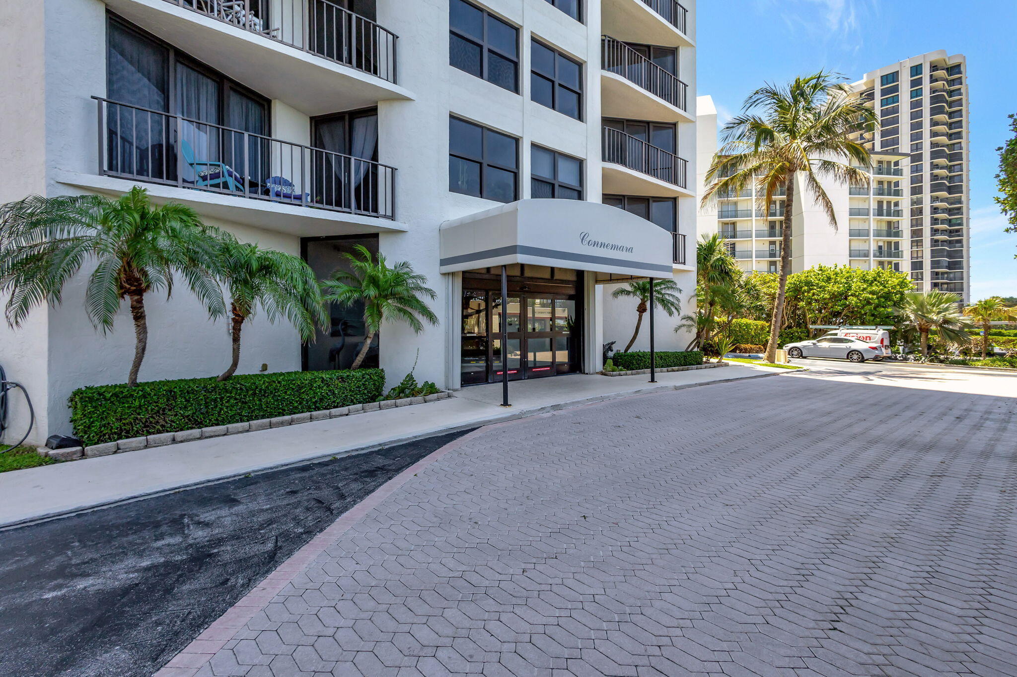 5420 N Ocean Drive 1201