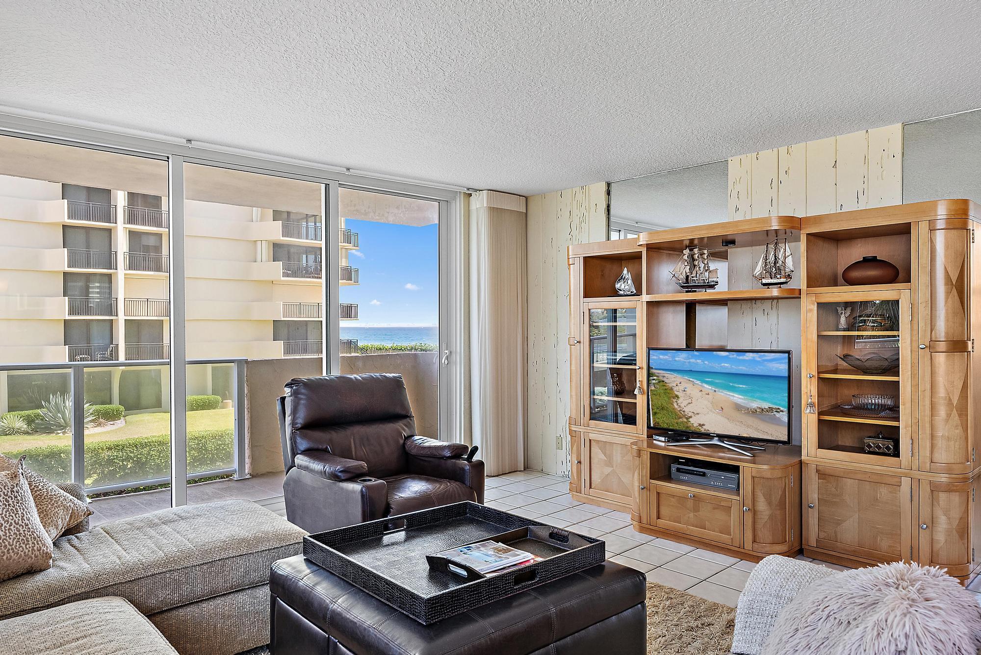 5440 N Ocean Drive 202