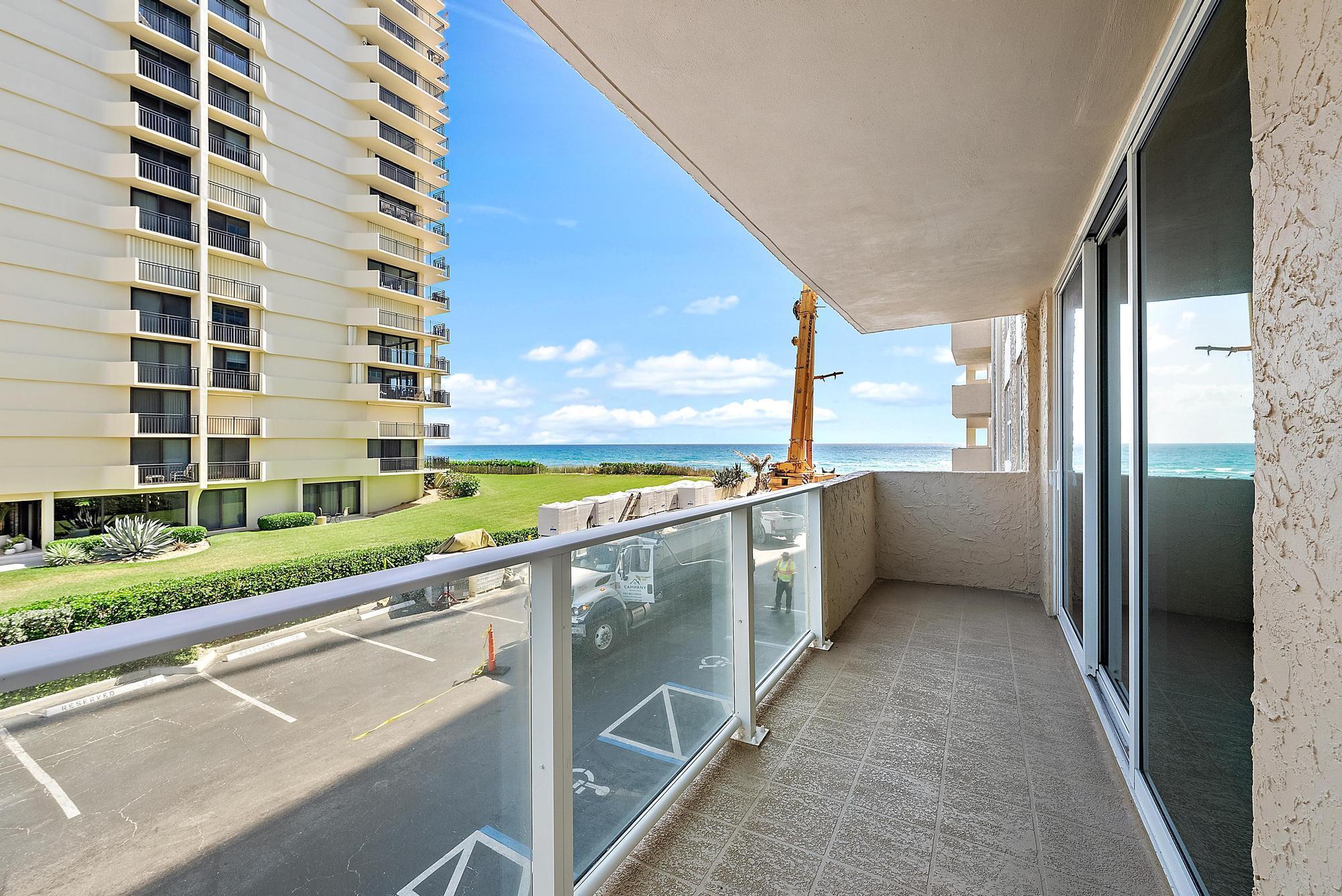 5440 N Ocean Drive 202