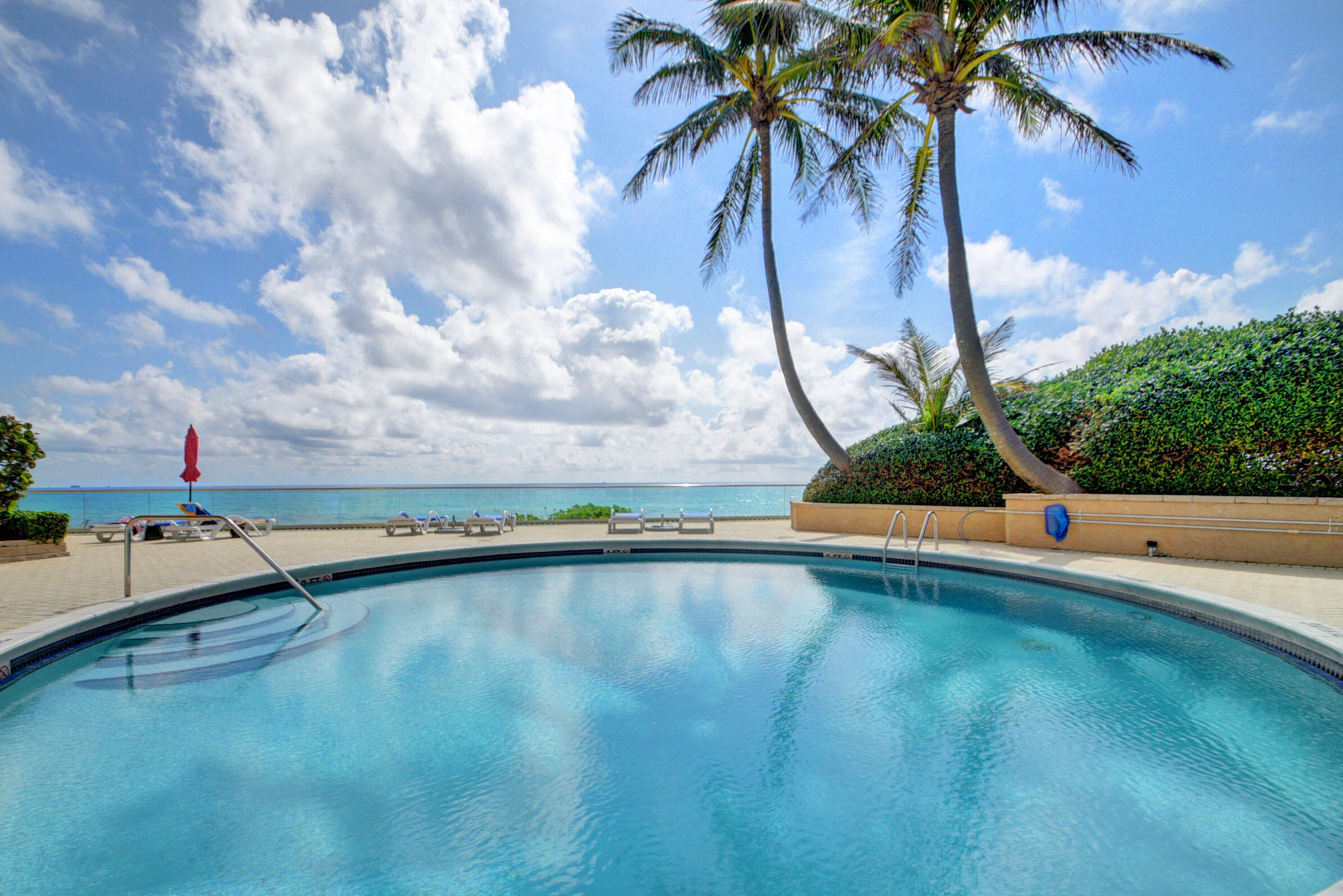 5440 N Ocean Drive 202