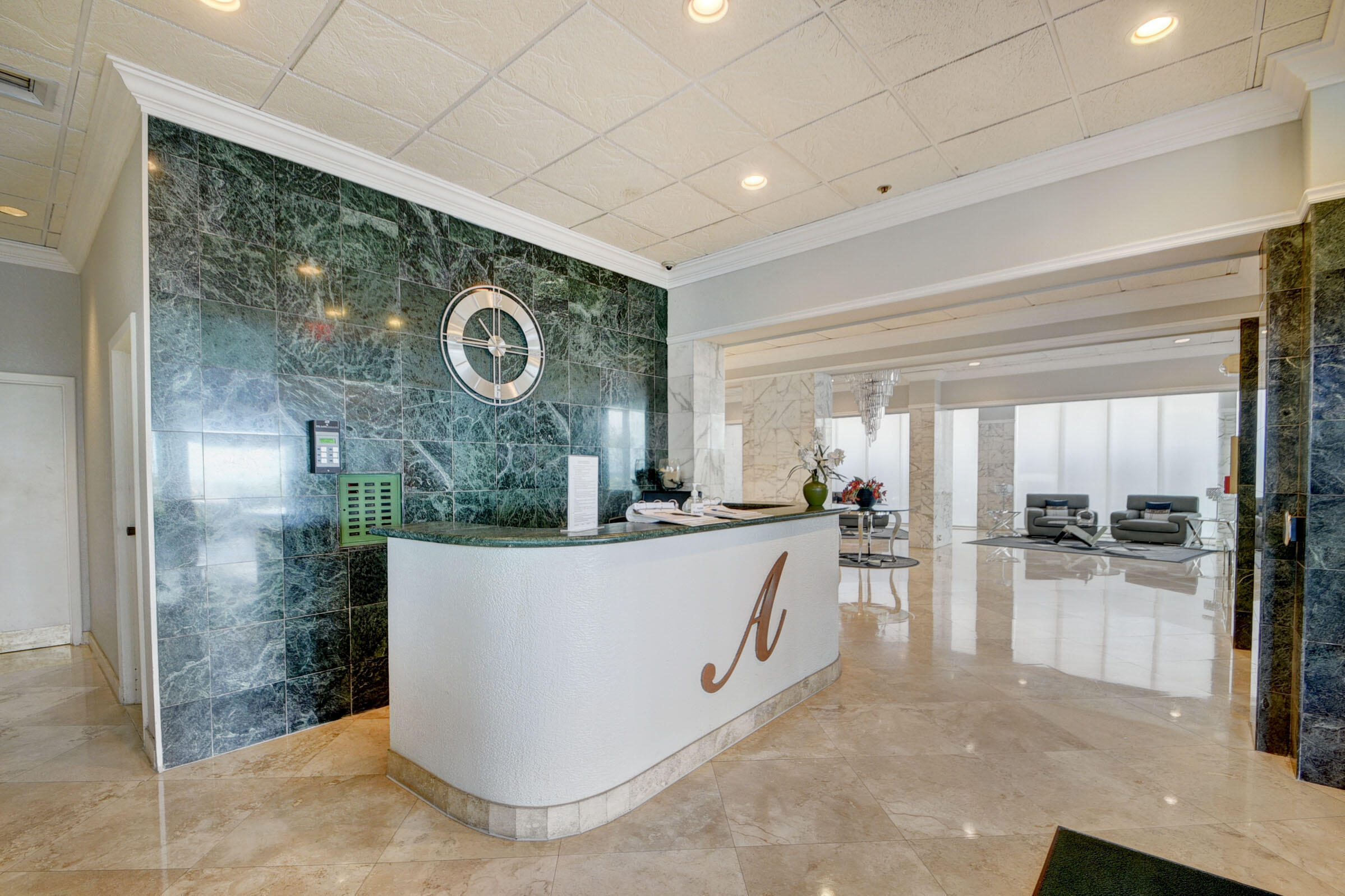 5440 N Ocean Drive 202