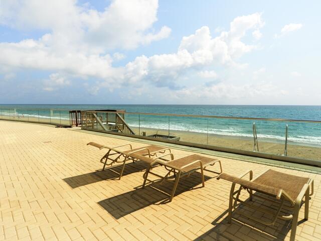 5440 N Ocean Drive 202