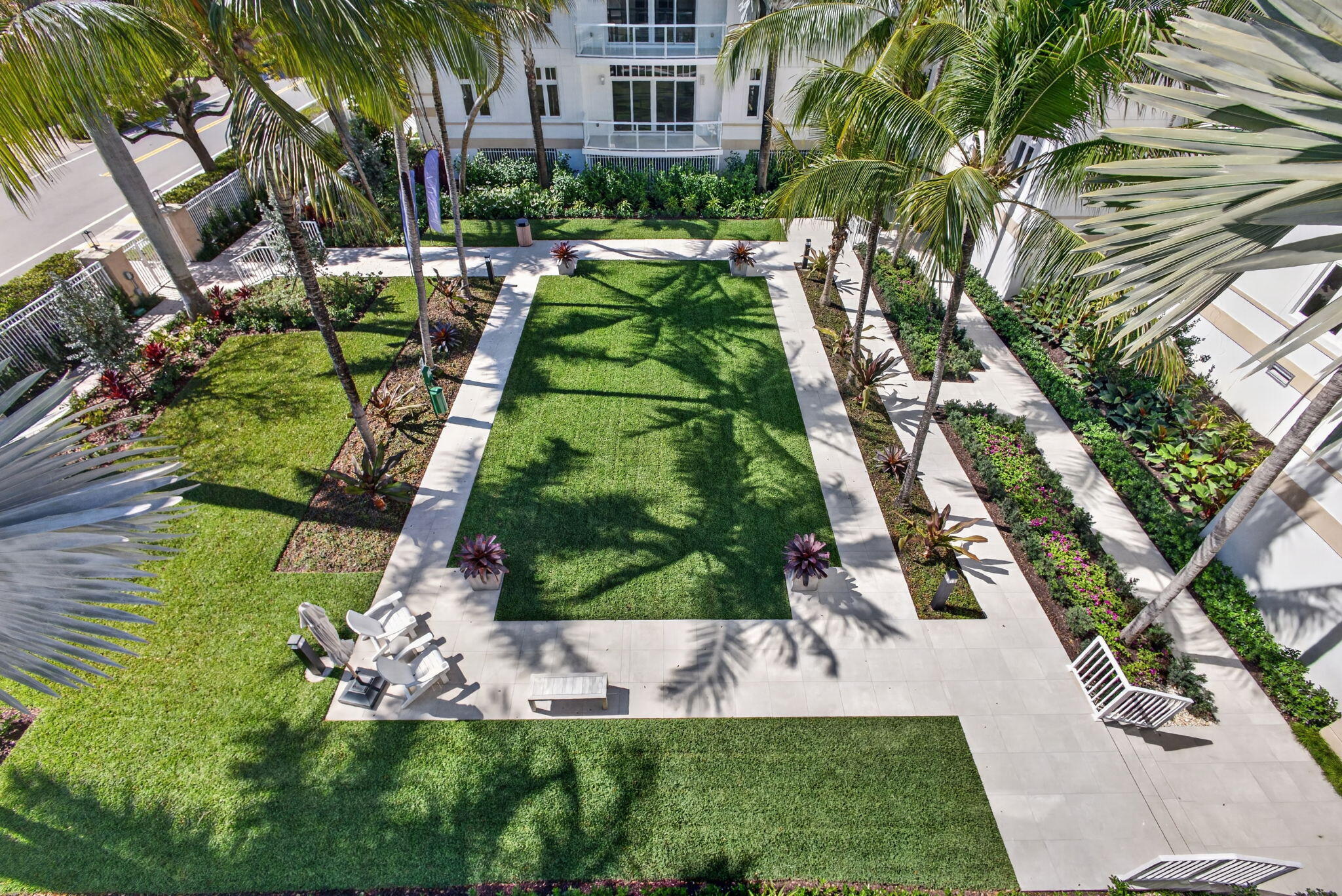 182 Lake Drive 5-301