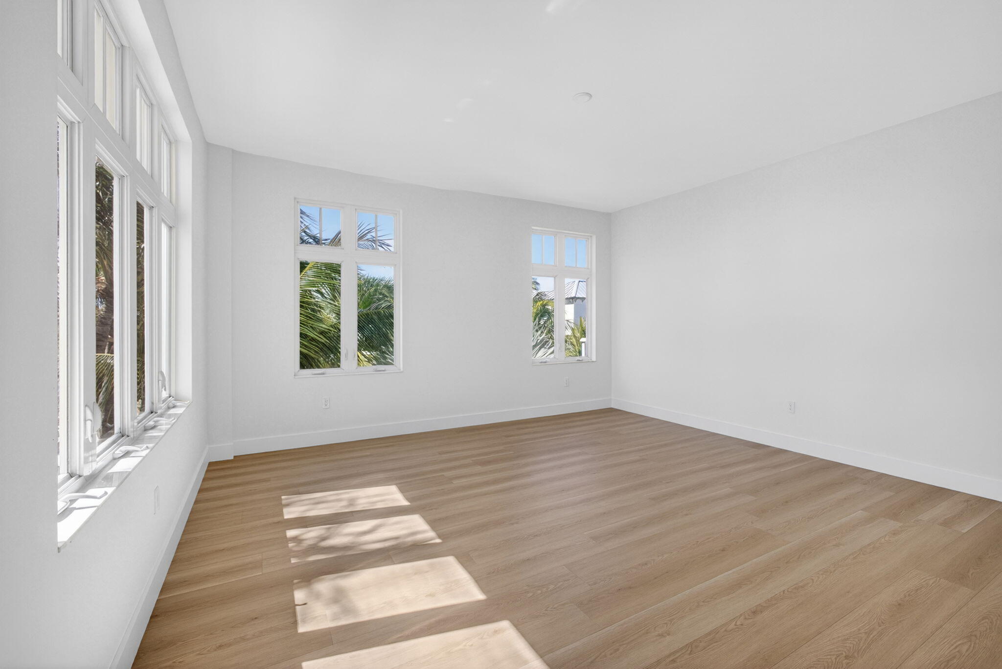 182 Lake Drive 5-301