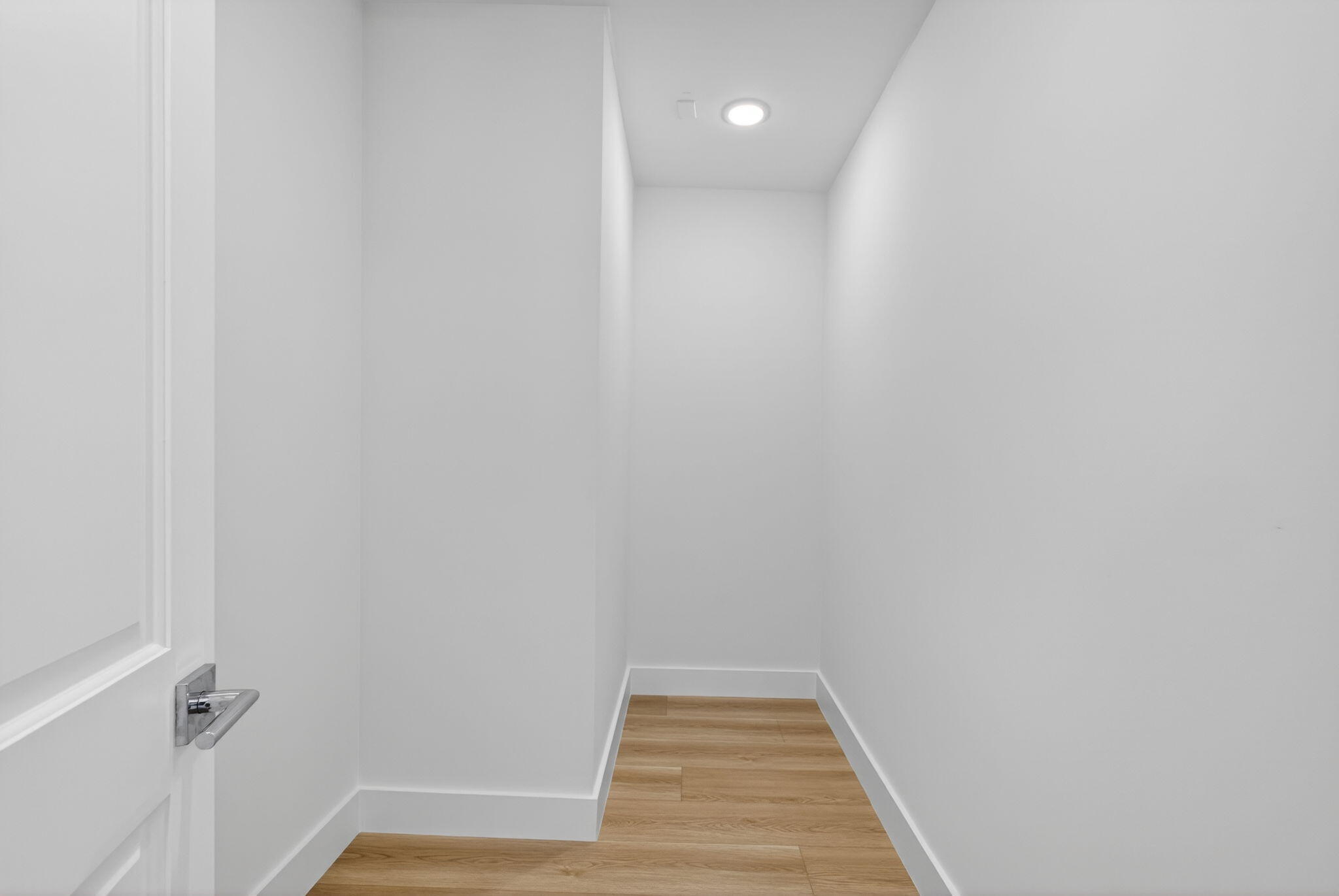 182 Lake Drive 5-301