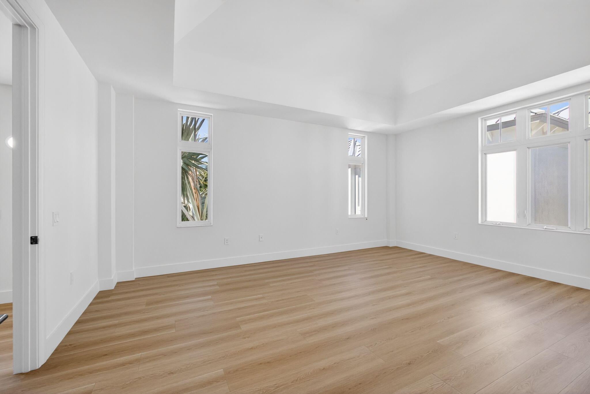 182 Lake Drive 5-301