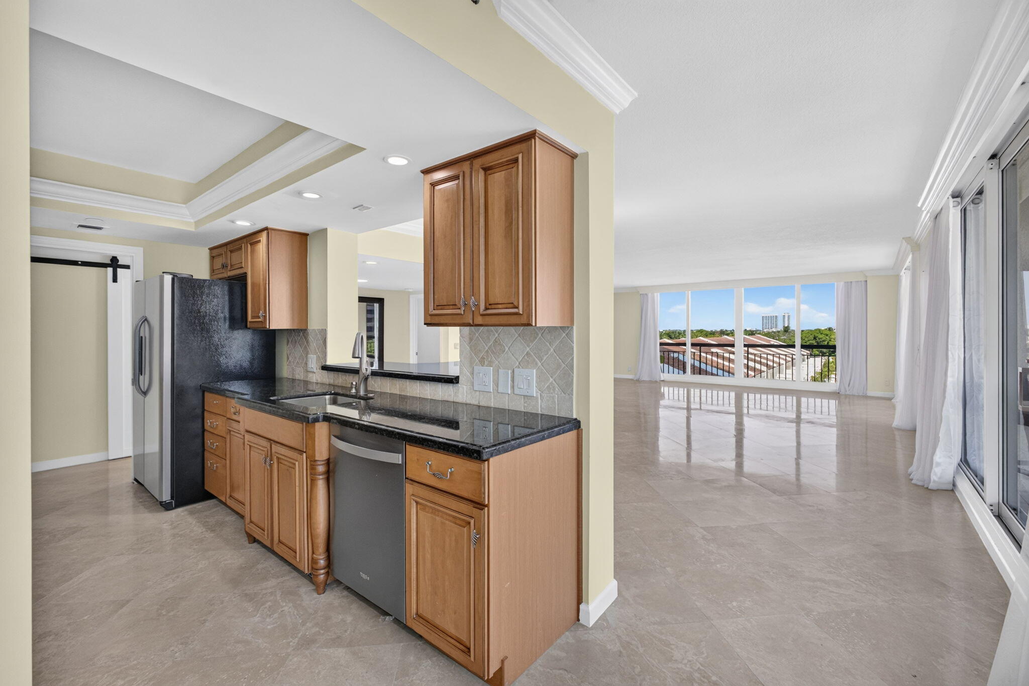 4000 N Ocean Drive 403