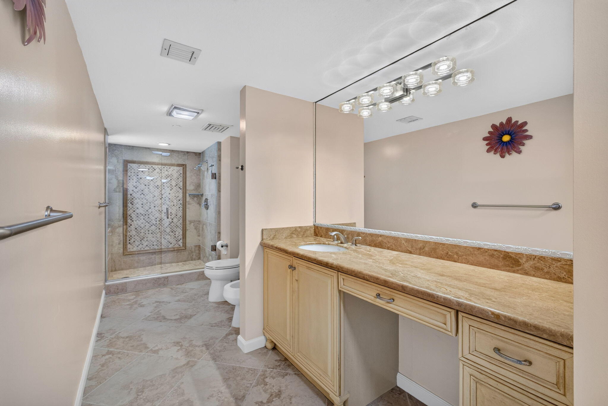 4000 N Ocean Drive 403