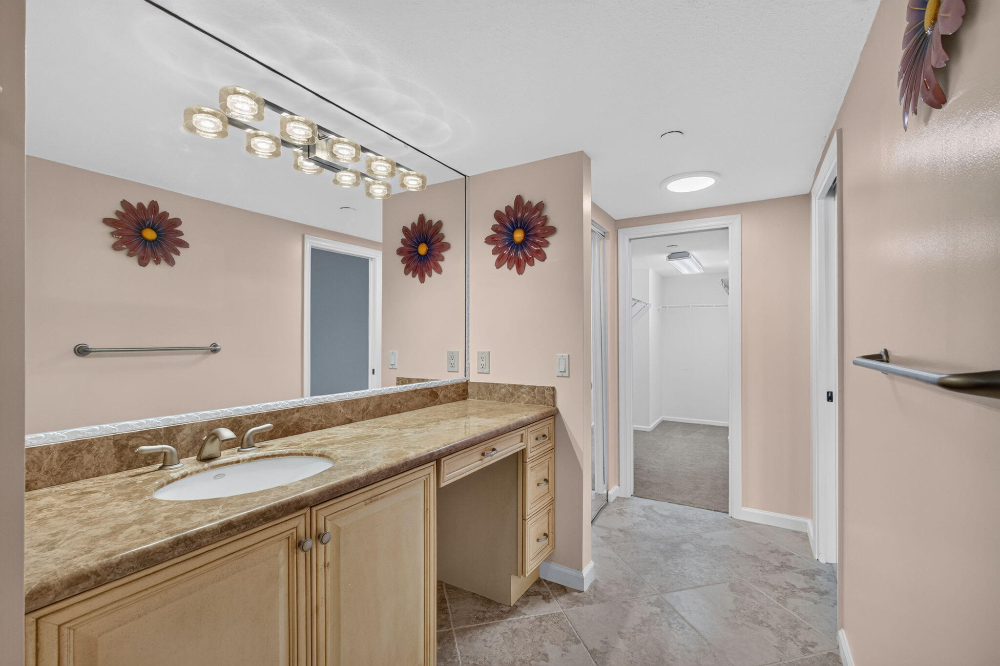 4000 N Ocean Drive 403