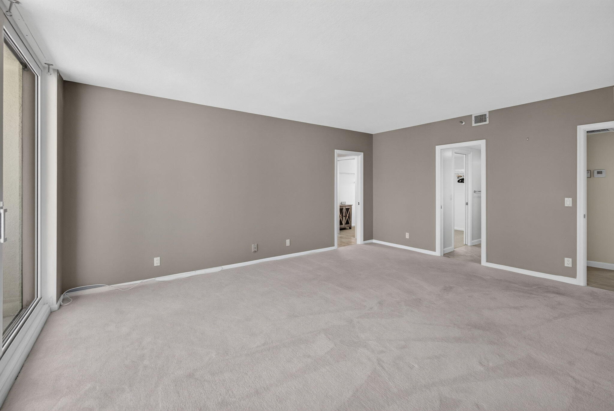 4000 N Ocean Drive 403