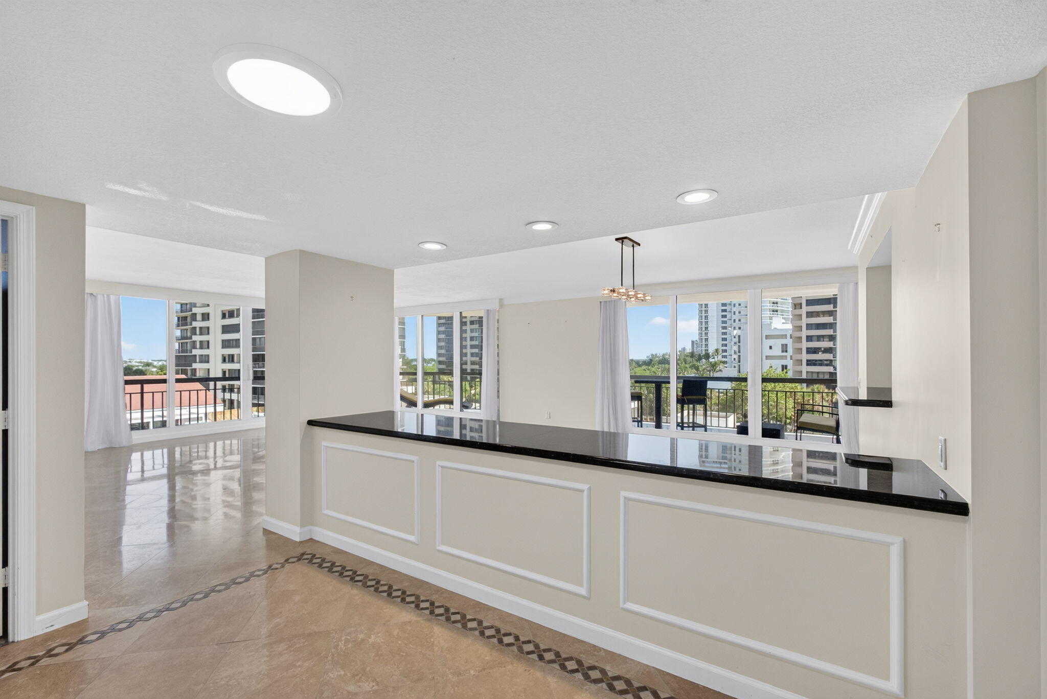 4000 N Ocean Drive 403